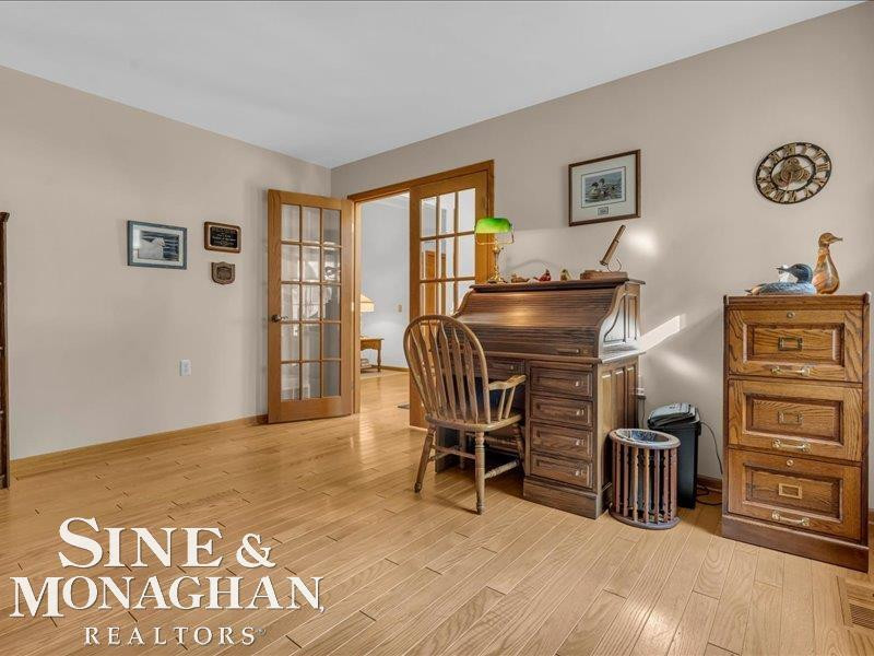 3228 Turnberry Lane, Port Huron, MI 48060 — Photo 12