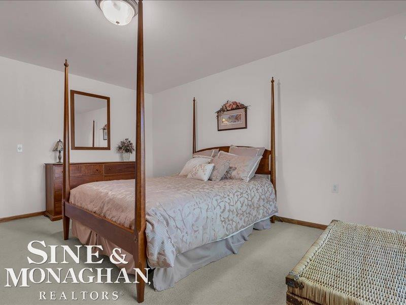 3228 Turnberry Lane, Port Huron, MI 48060 — Photo 17