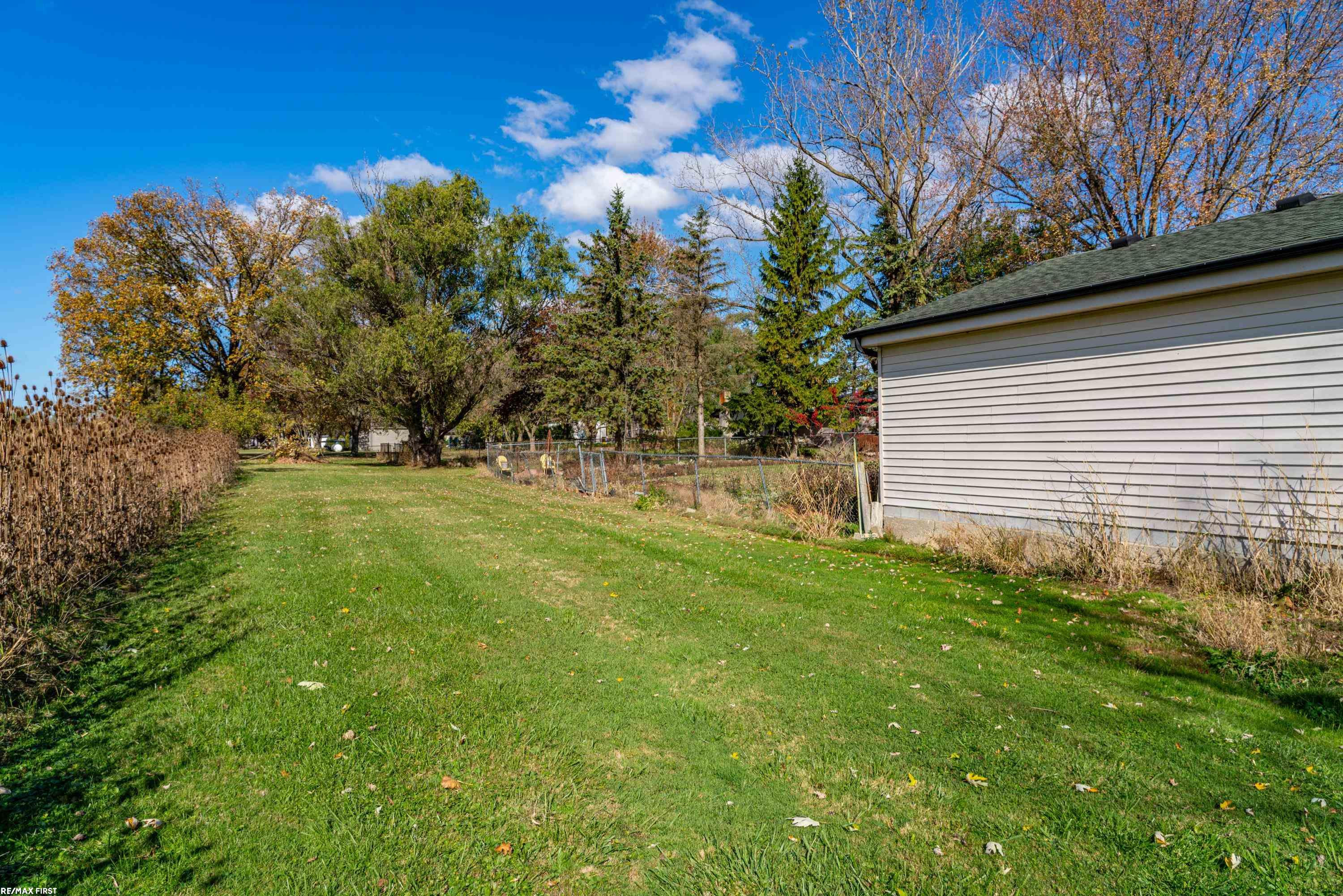 65301 Omo Road, MI 48050 — Photo 19