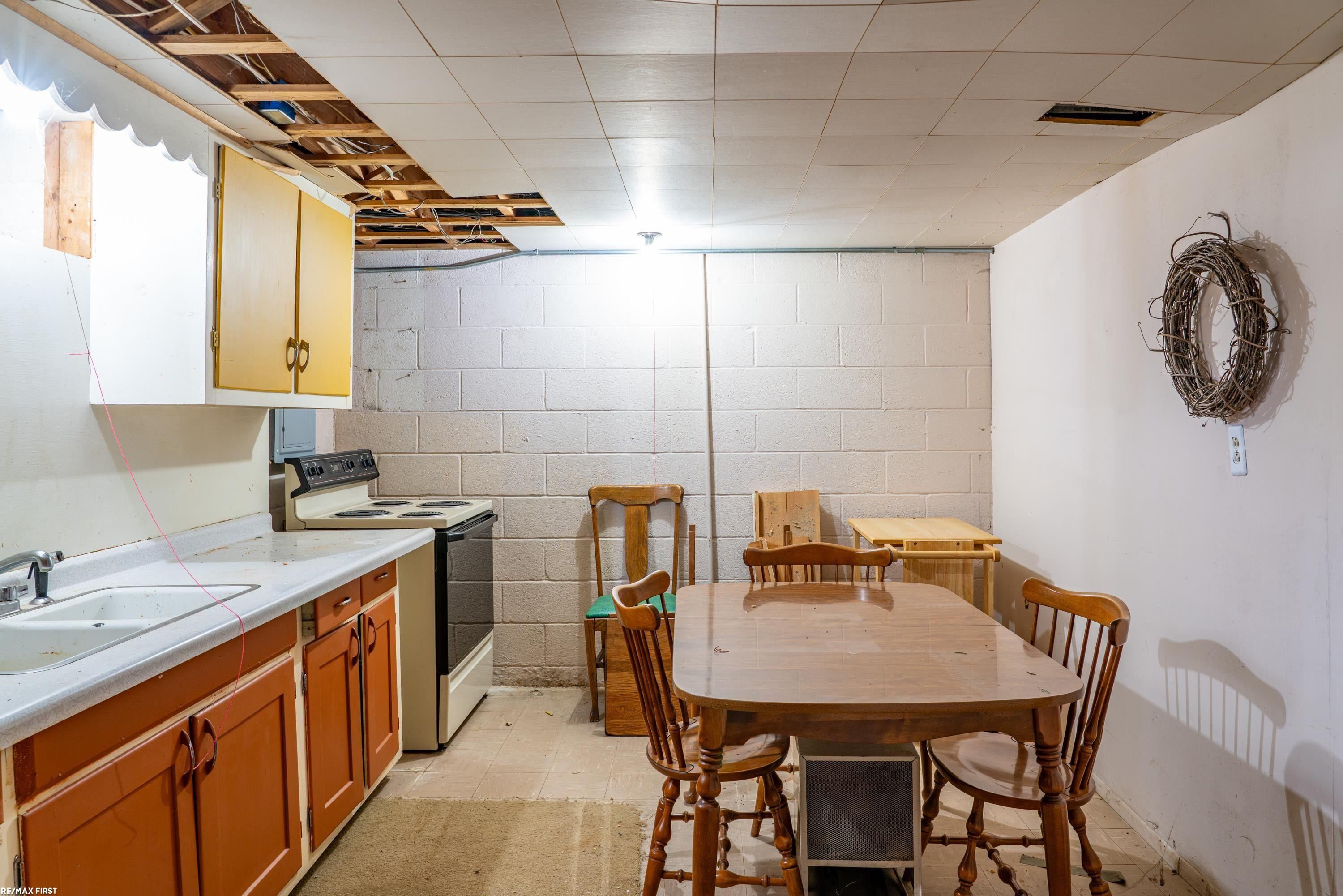 65301 Omo Road, MI 48050 — Photo 50