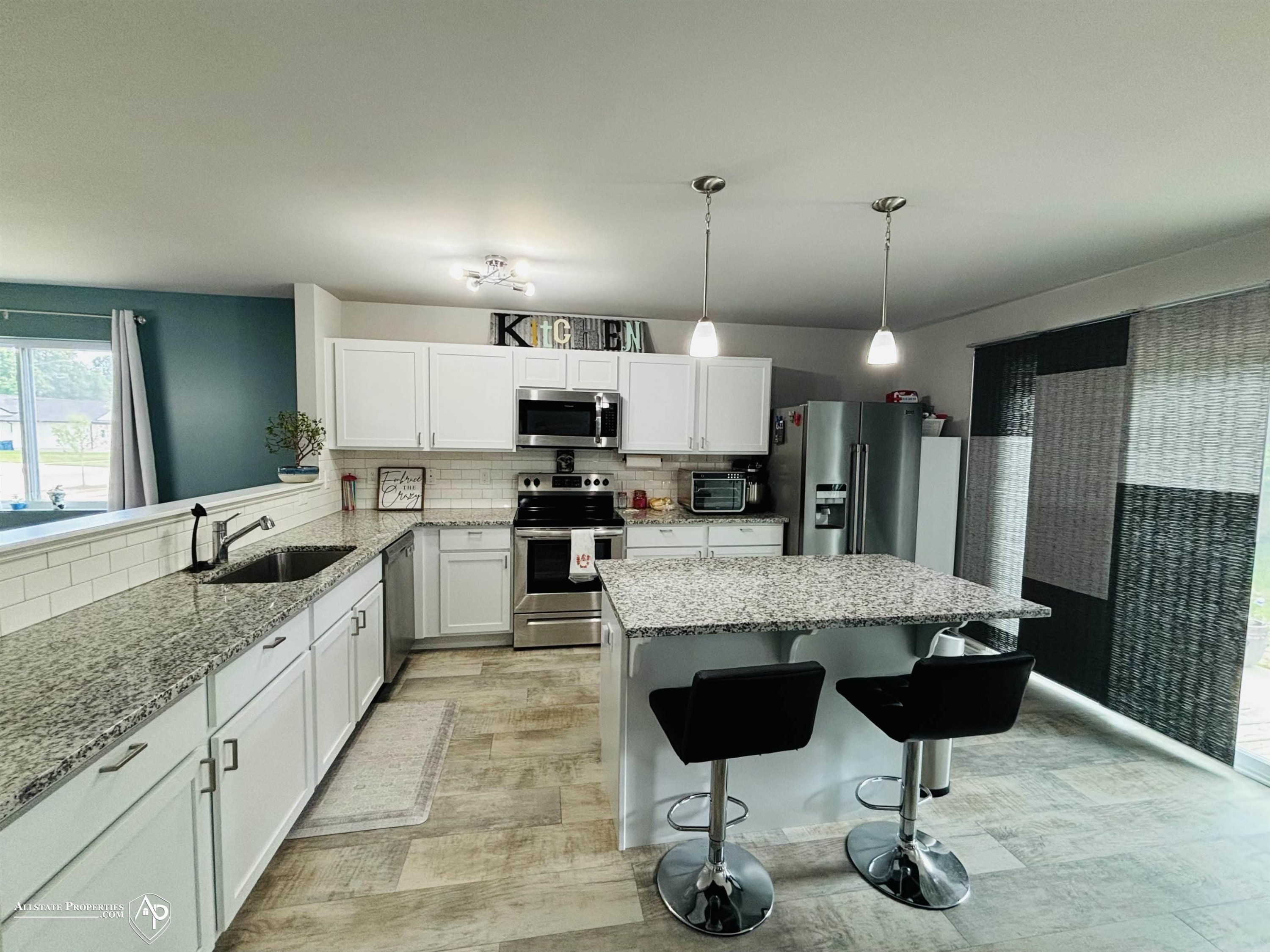 927 Village Drive, Davison, MI 48423 — Photo 4