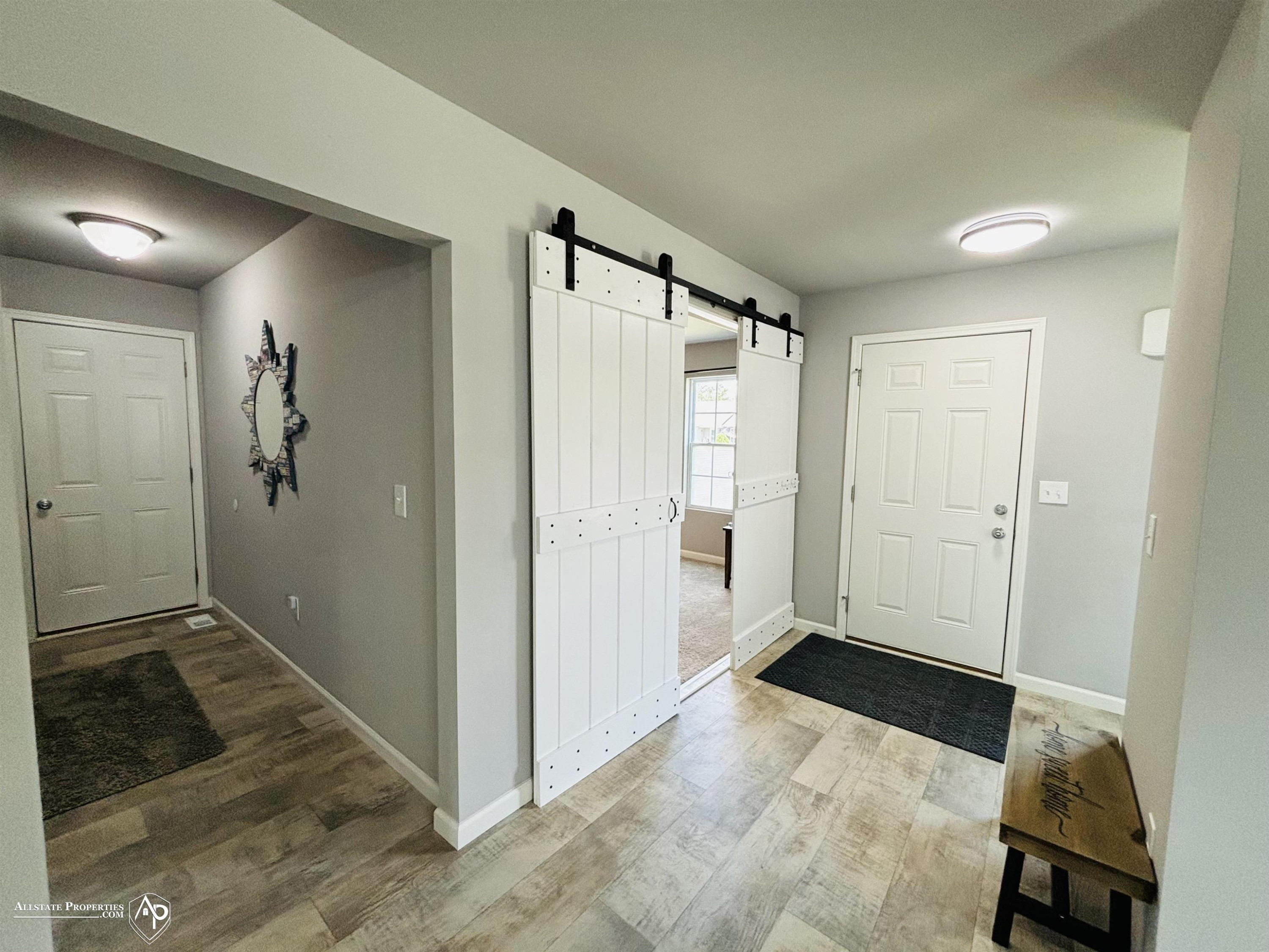 927 Village Drive, Davison, MI 48423 — Photo 8