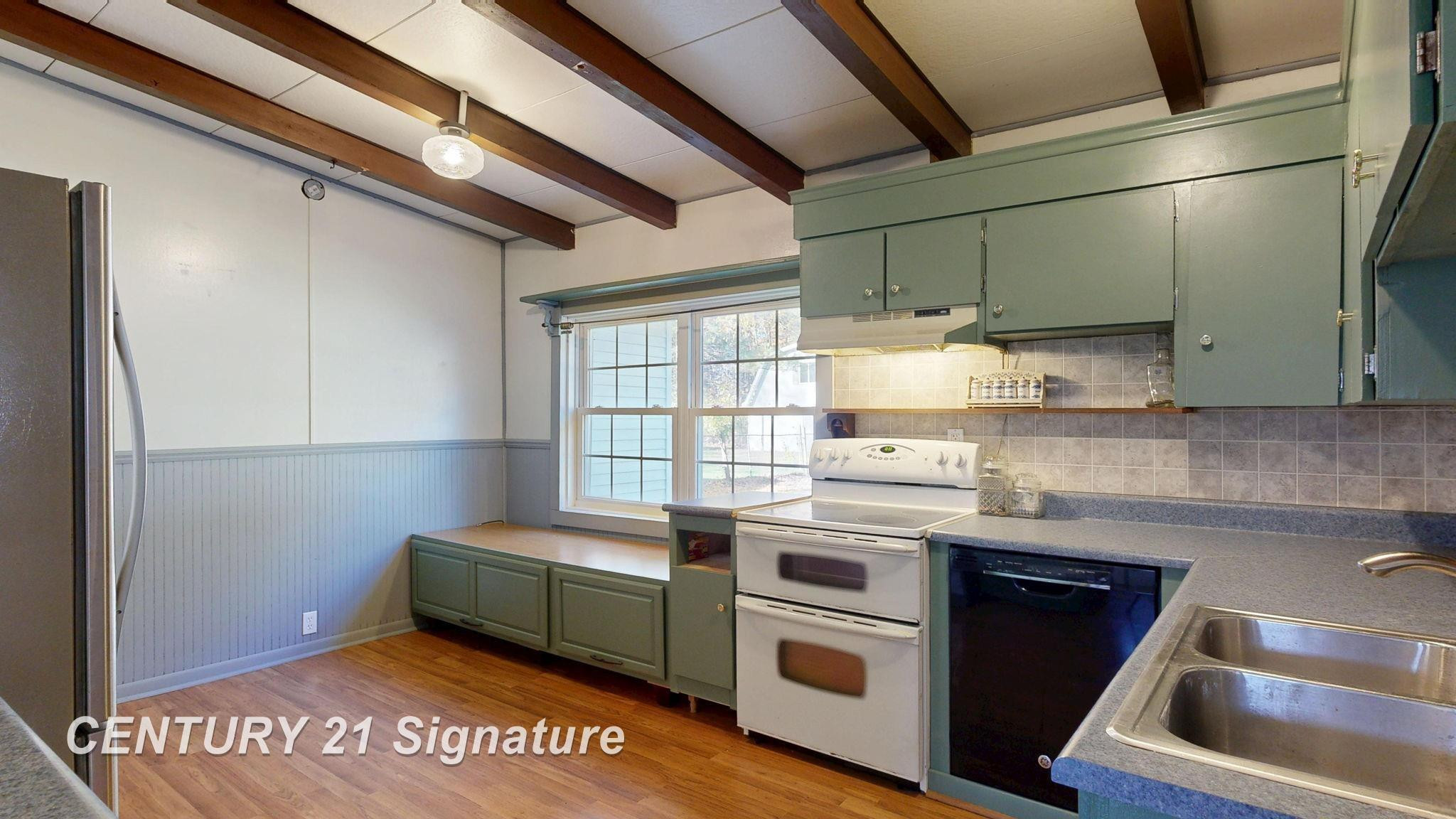 10462 S Graham Road, Saint Charles, MI 48655 — Photo 8