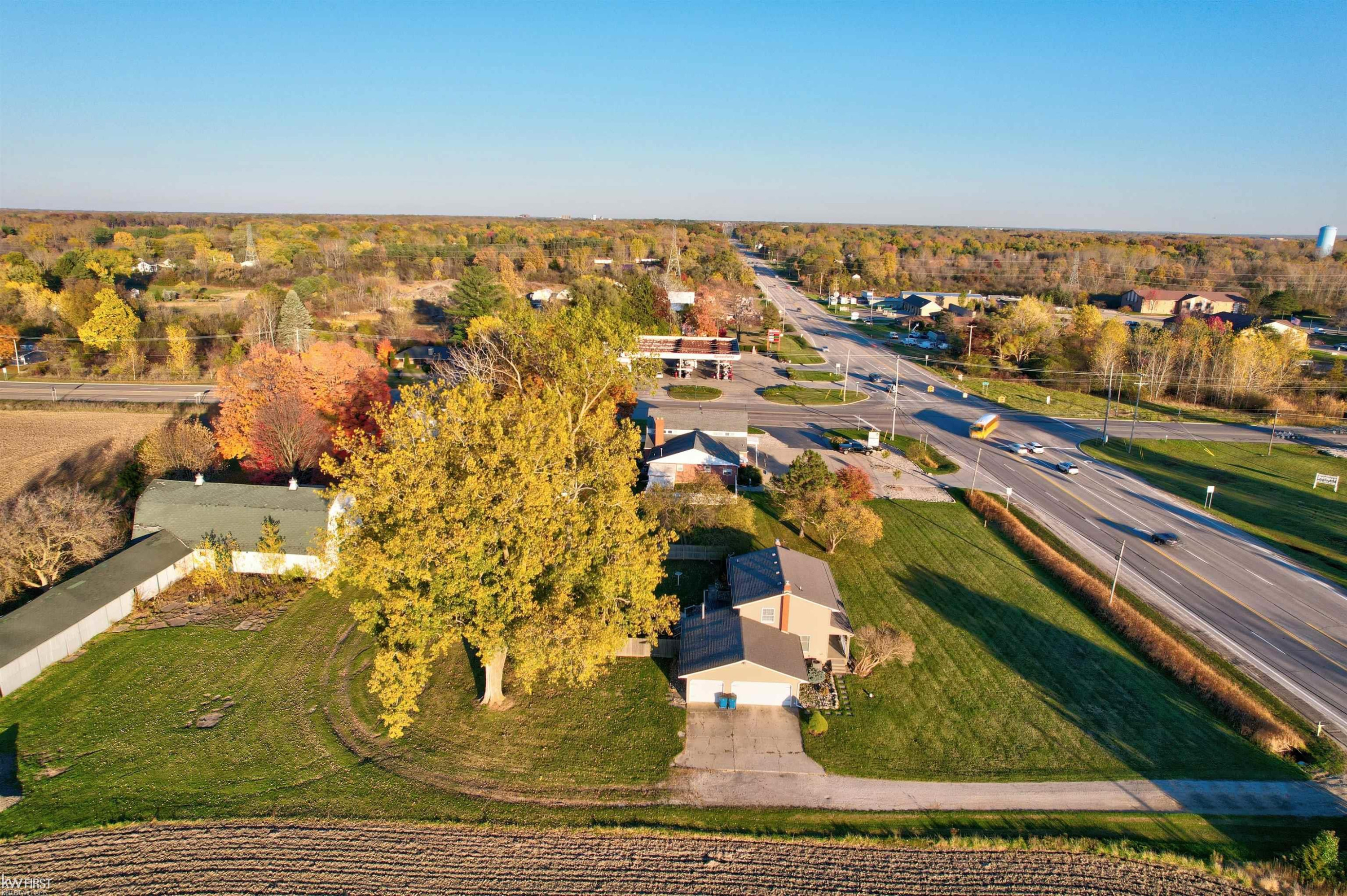 7042 CORUNNA Road, Swartz Creek, MI 48473 — Photo 60