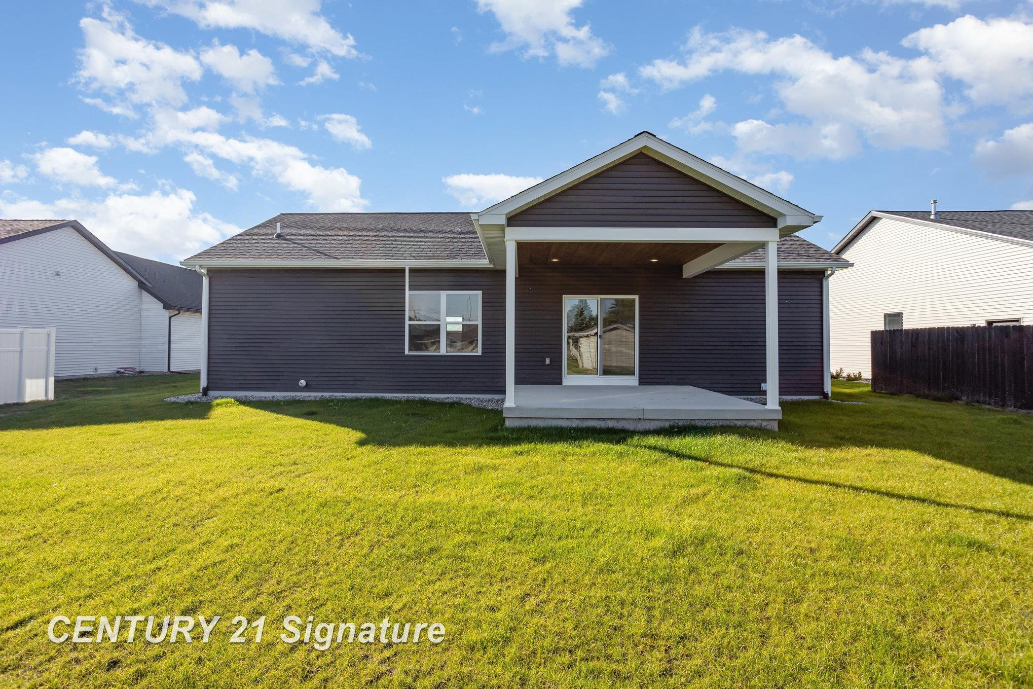 5874 Diamond Meadows Lane, Freeland, MI, 48623