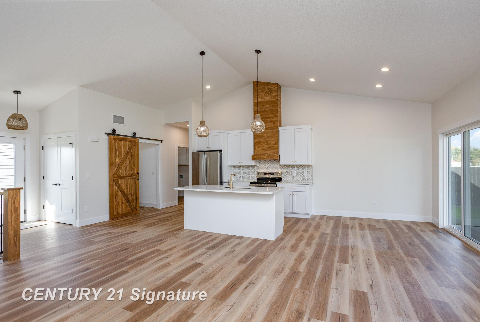 5874 Diamond Meadows Lane, Freeland, MI, 48623