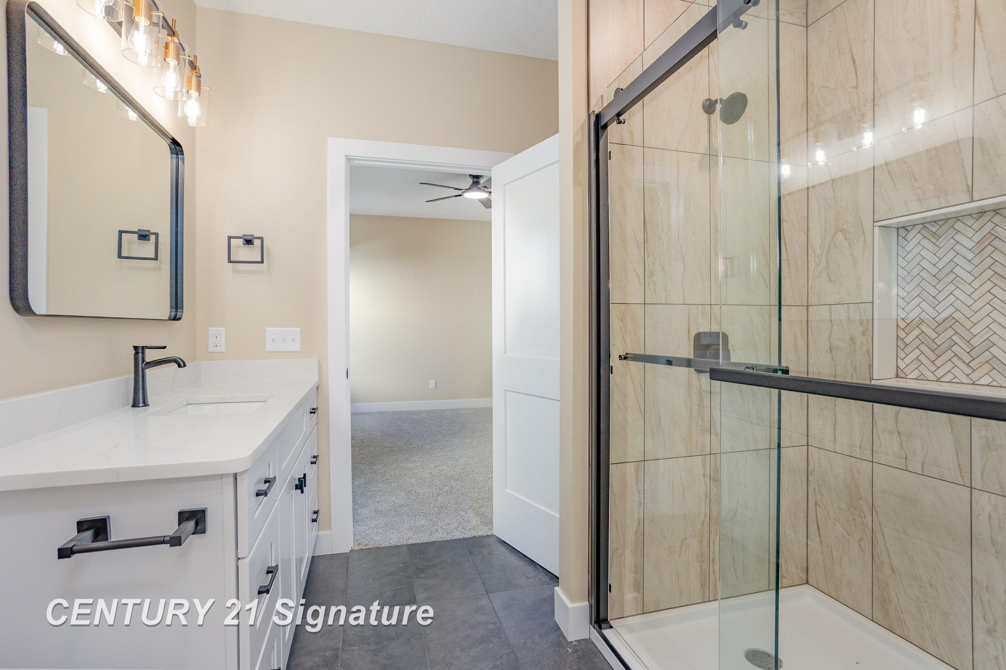 5874 Diamond Meadows Lane, Freeland, MI, 48623