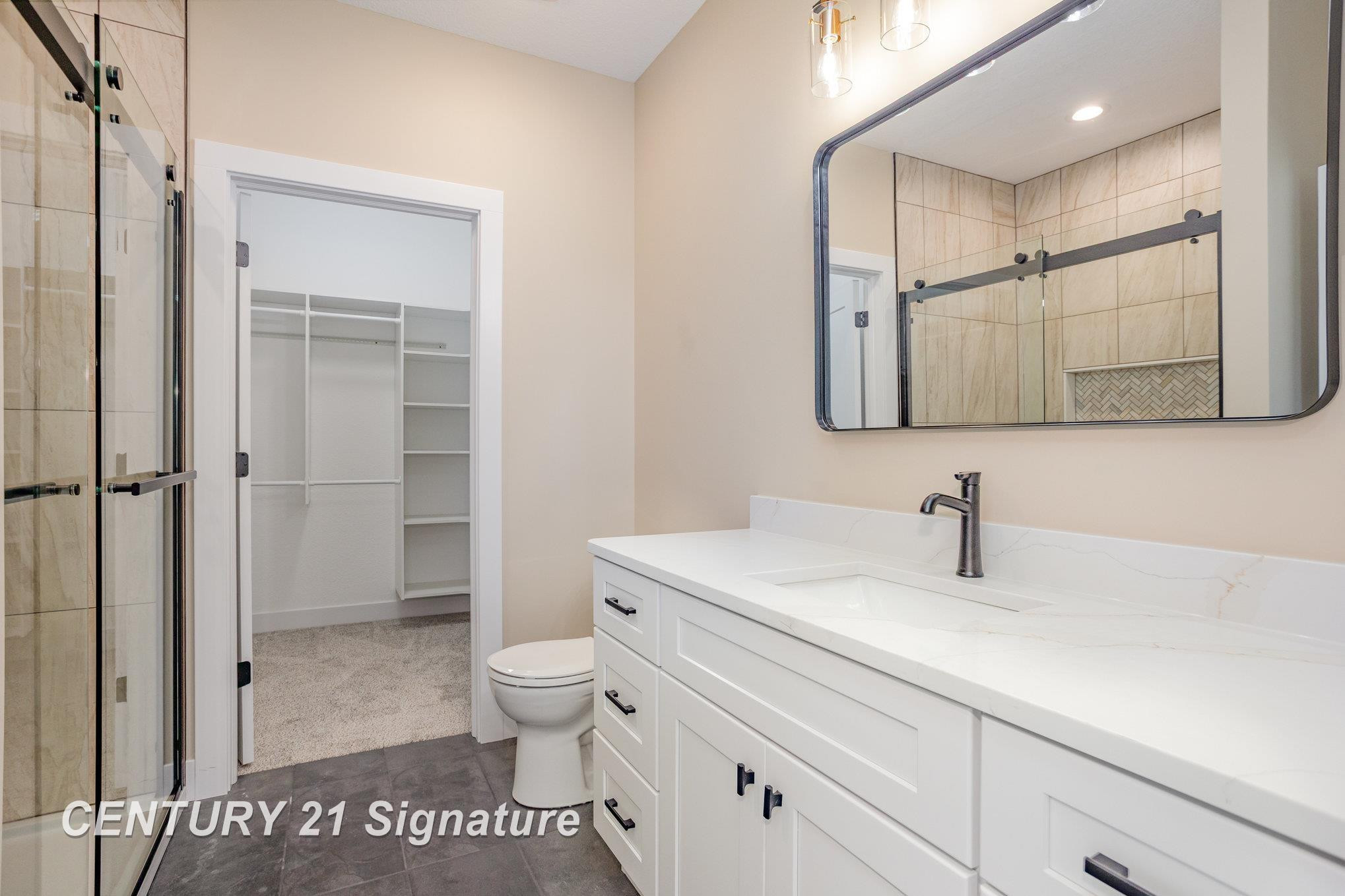 5874 Diamond Meadows Lane, Freeland, MI, 48623