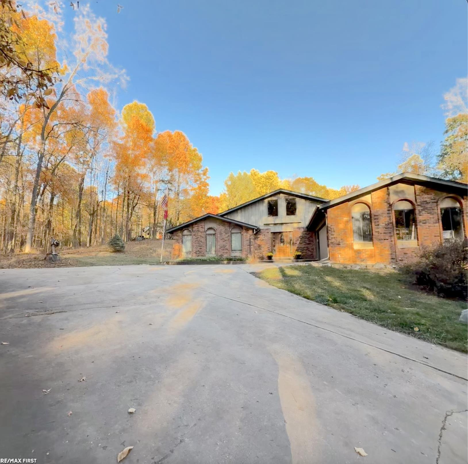 1185 Barr Road, Oxford, MI 48370 — Photo 2