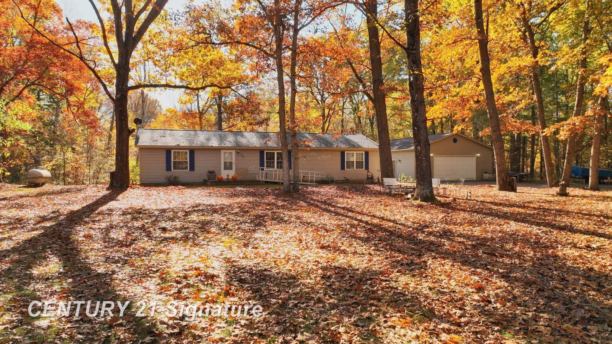 9847 S Oakley Road, Saint Charles, MI 48655 — front exterior