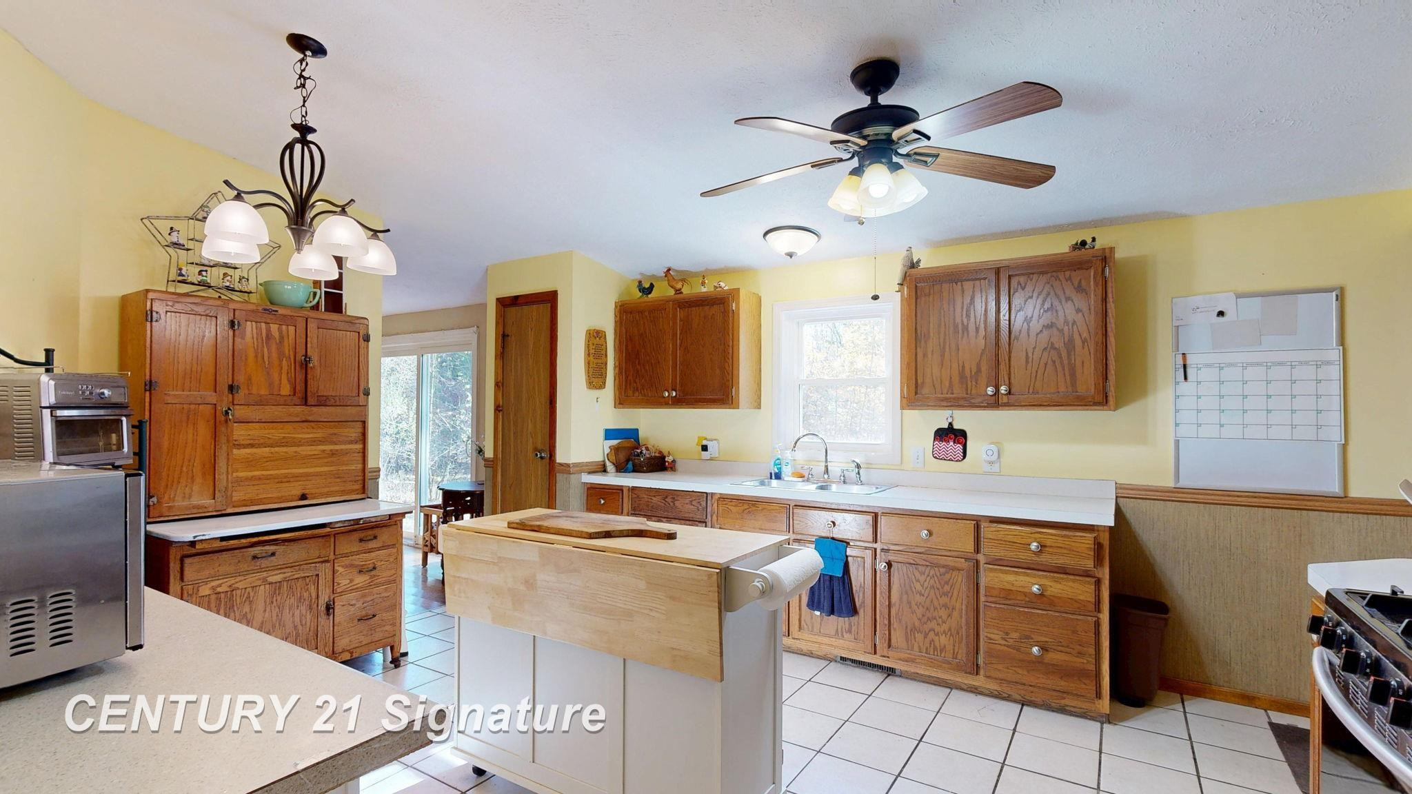 9847 S Oakley Road, Saint Charles, MI 48655 — Photo 15