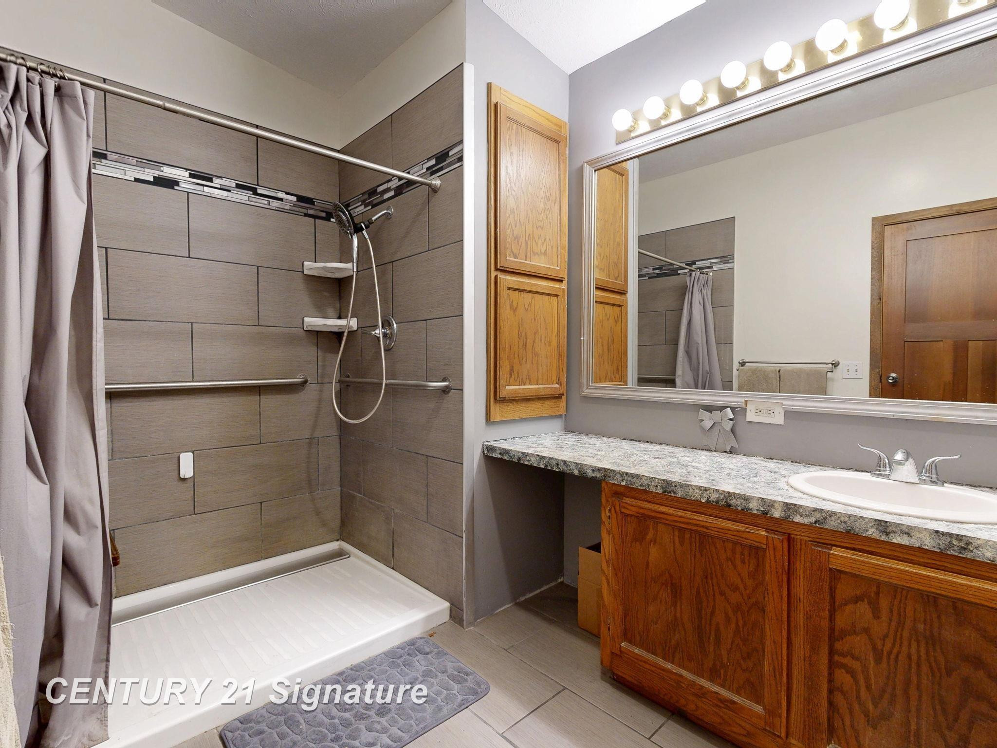 9847 S Oakley Road, Saint Charles, MI 48655 — Photo 22