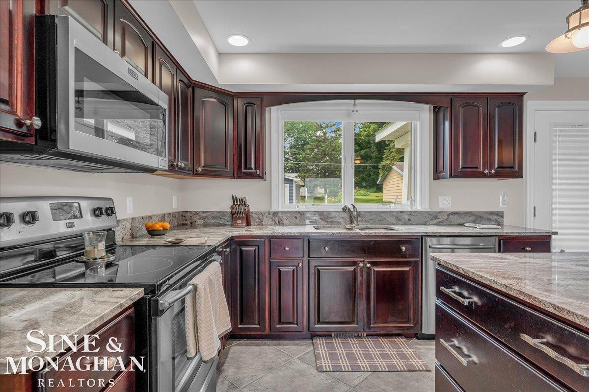 241 S Lake Street, Port Sanilac, MI 48469 — Photo 15