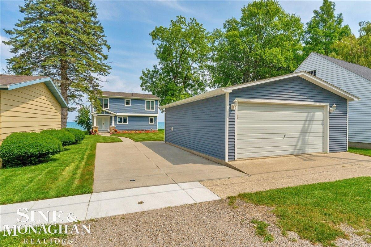 241 S Lake Street, Port Sanilac, MI 48469 — Photo 34