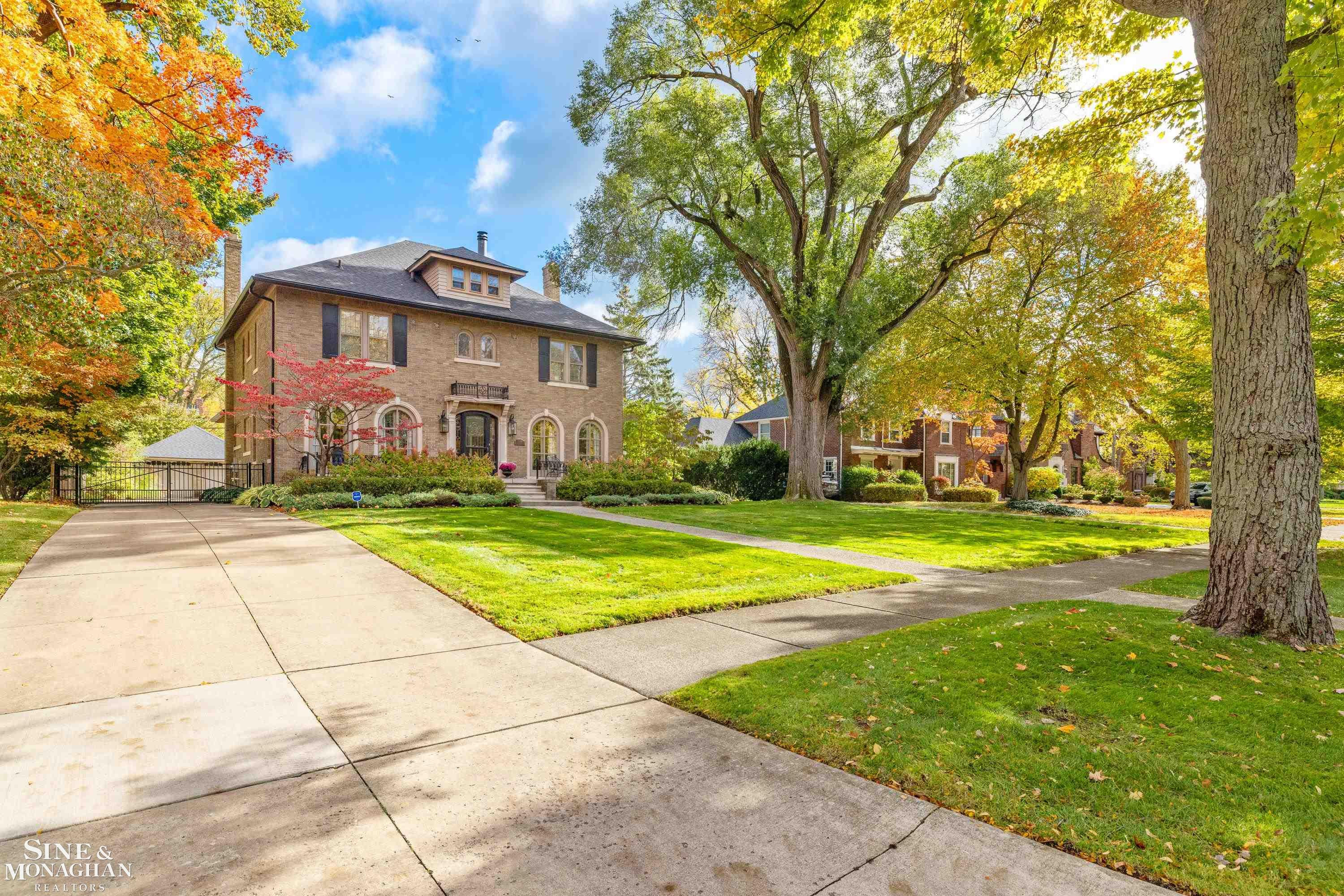 1148 Devonshire Road, Grosse Pointe Park, MI 48230 — Photo 2