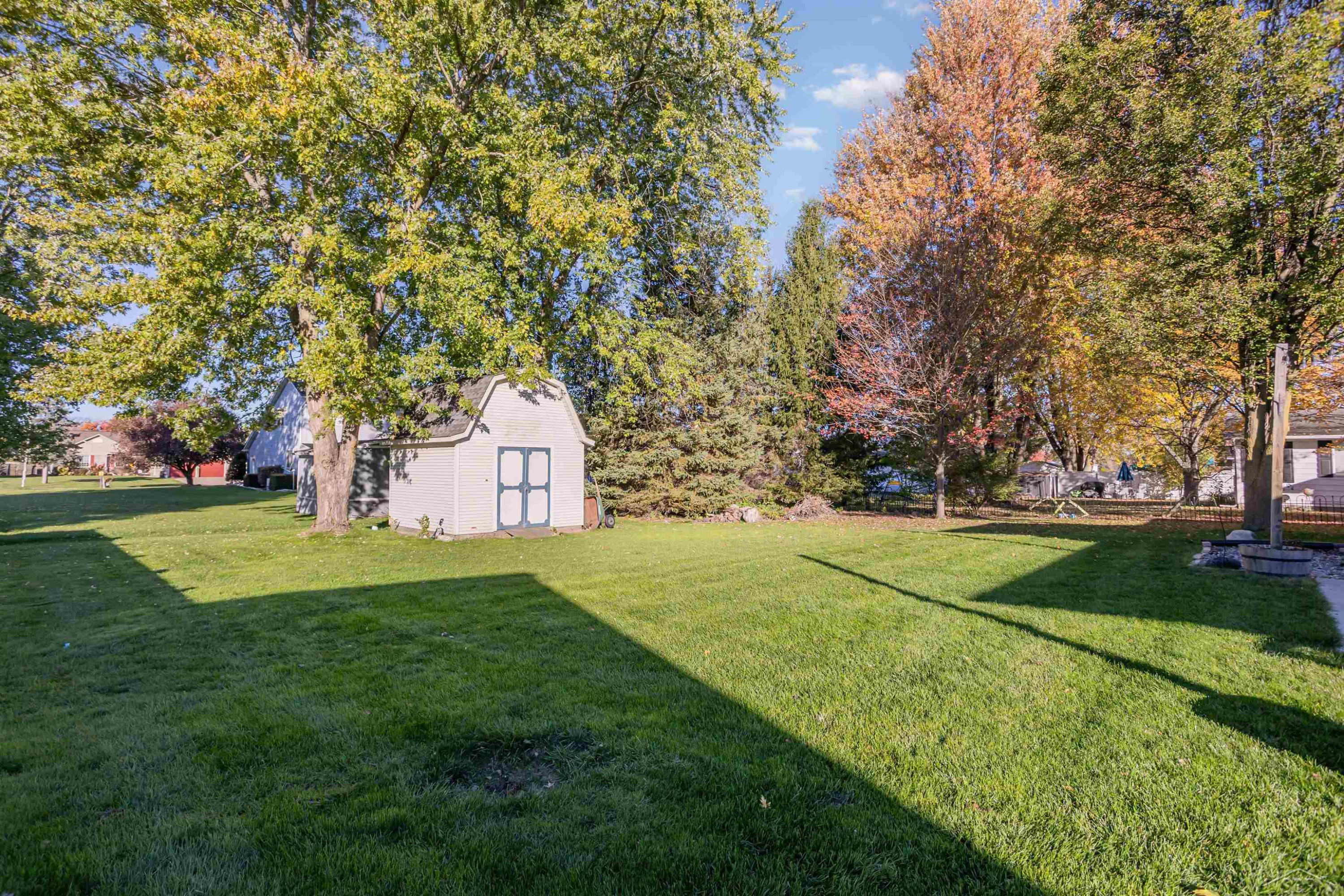 12116 Oak Street, Birch Run, MI 48415 — Photo 23