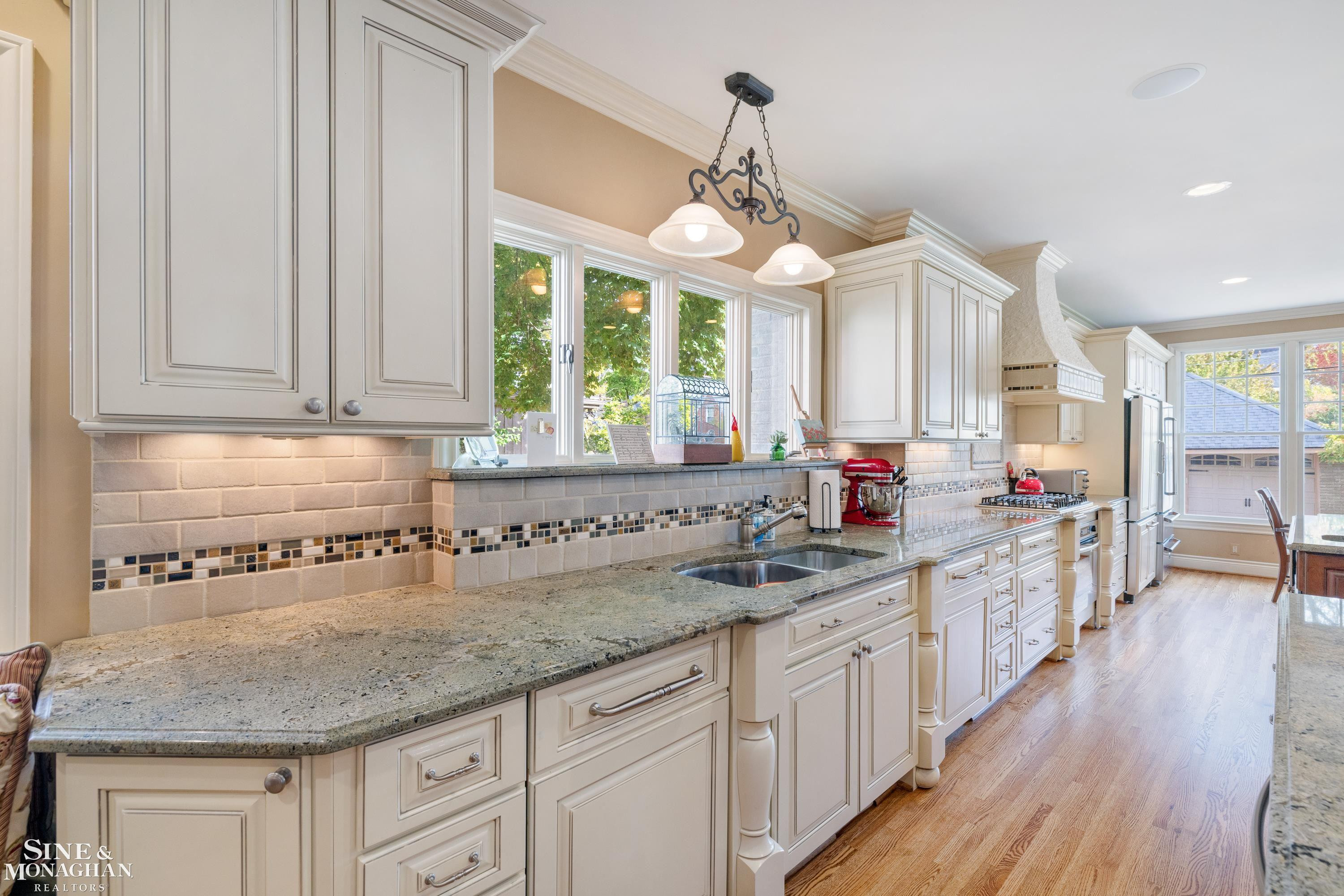 1148 Devonshire Road, Grosse Pointe Park, MI 48230 — Photo 38