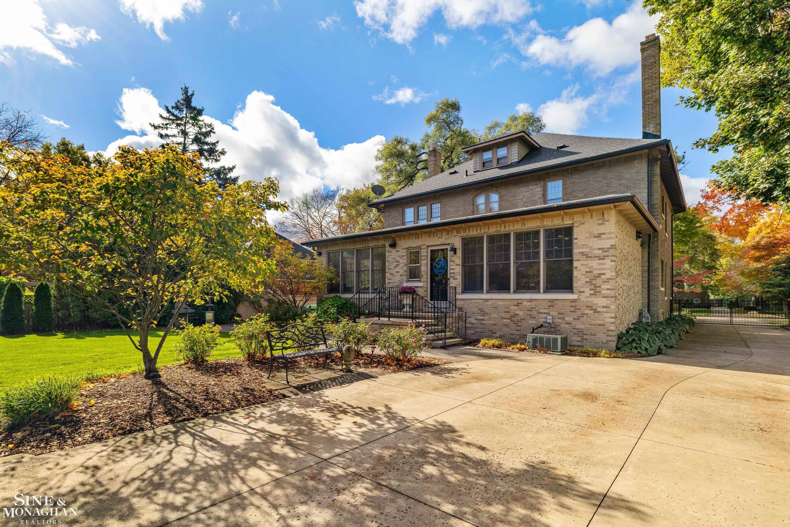 1148 Devonshire Road, Grosse Pointe Park, MI 48230 — Photo 77