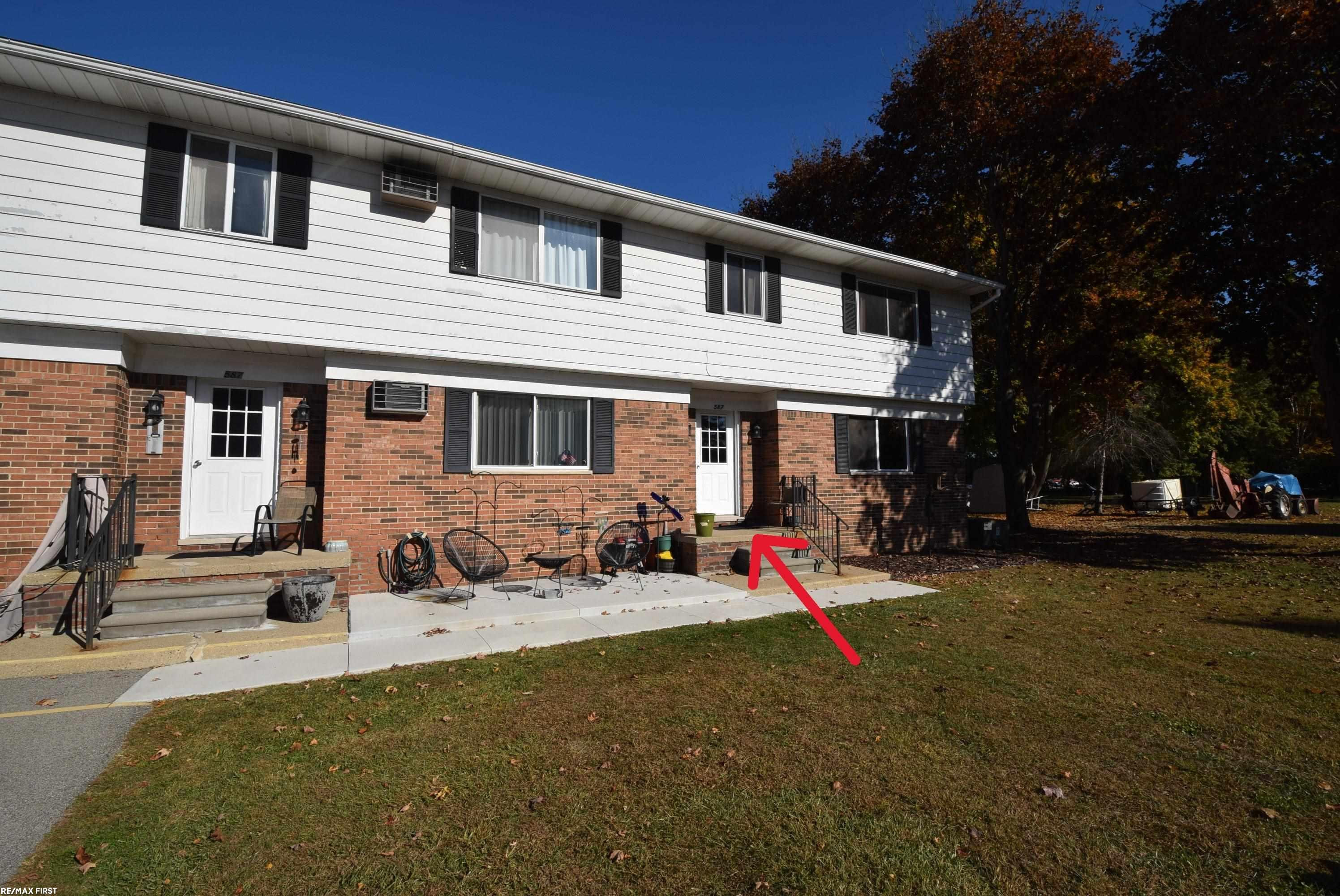 587 Pointe Tremble Road, 6, Algonac, MI 48001 — Photo 8