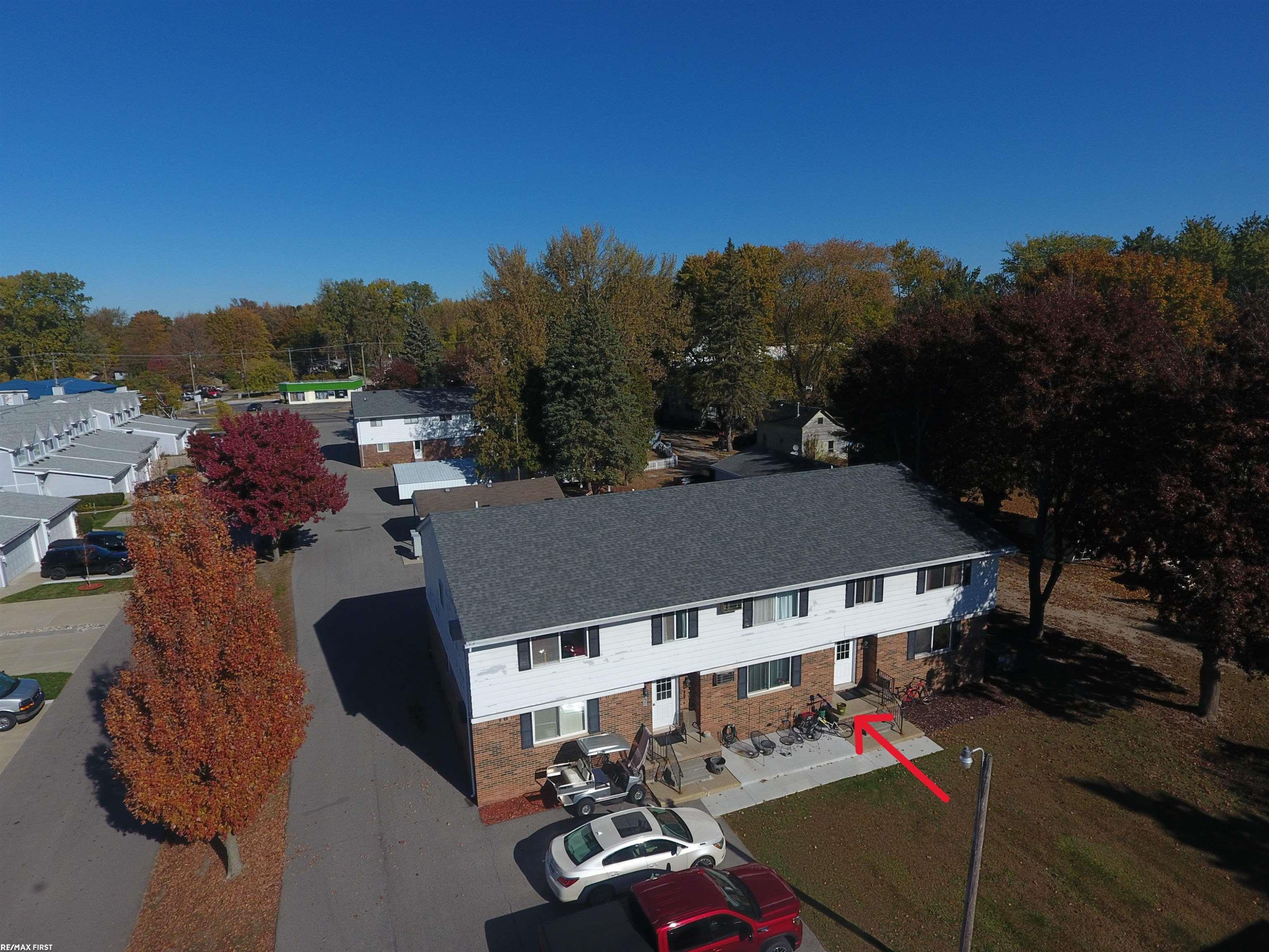 587 Pointe Tremble Road, 6, Algonac, MI 48001 — Photo 2