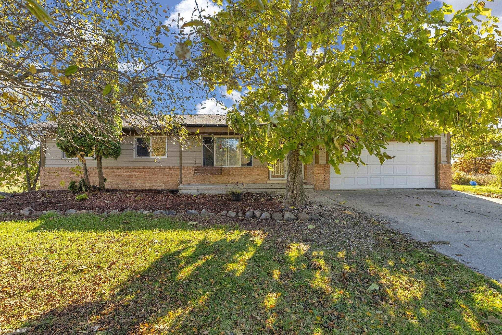15183 Yale Road, MI 48097 — front exterior