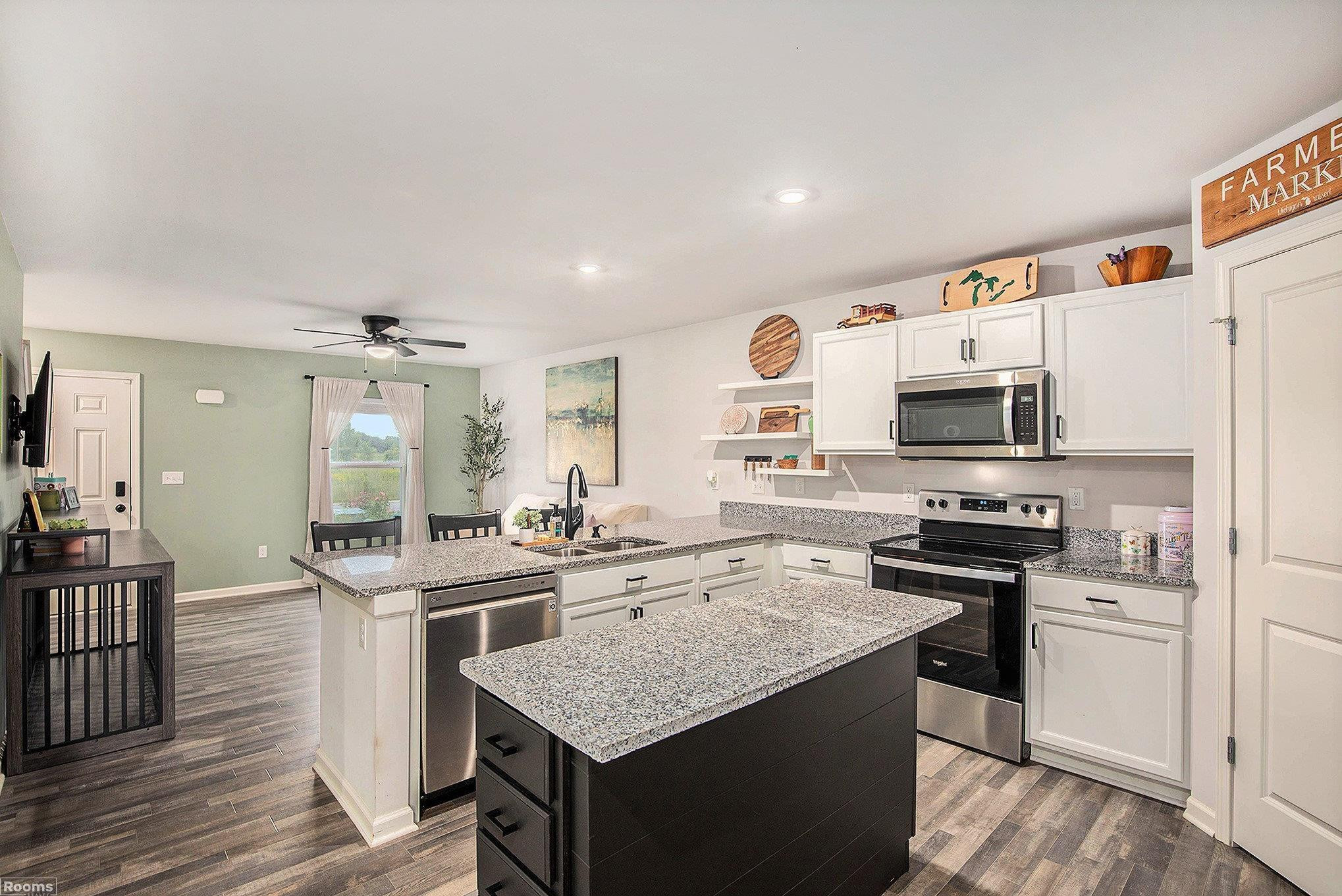 1636 Woodbridge Park Avenue, Lapeer, MI 48446 — Photo 10