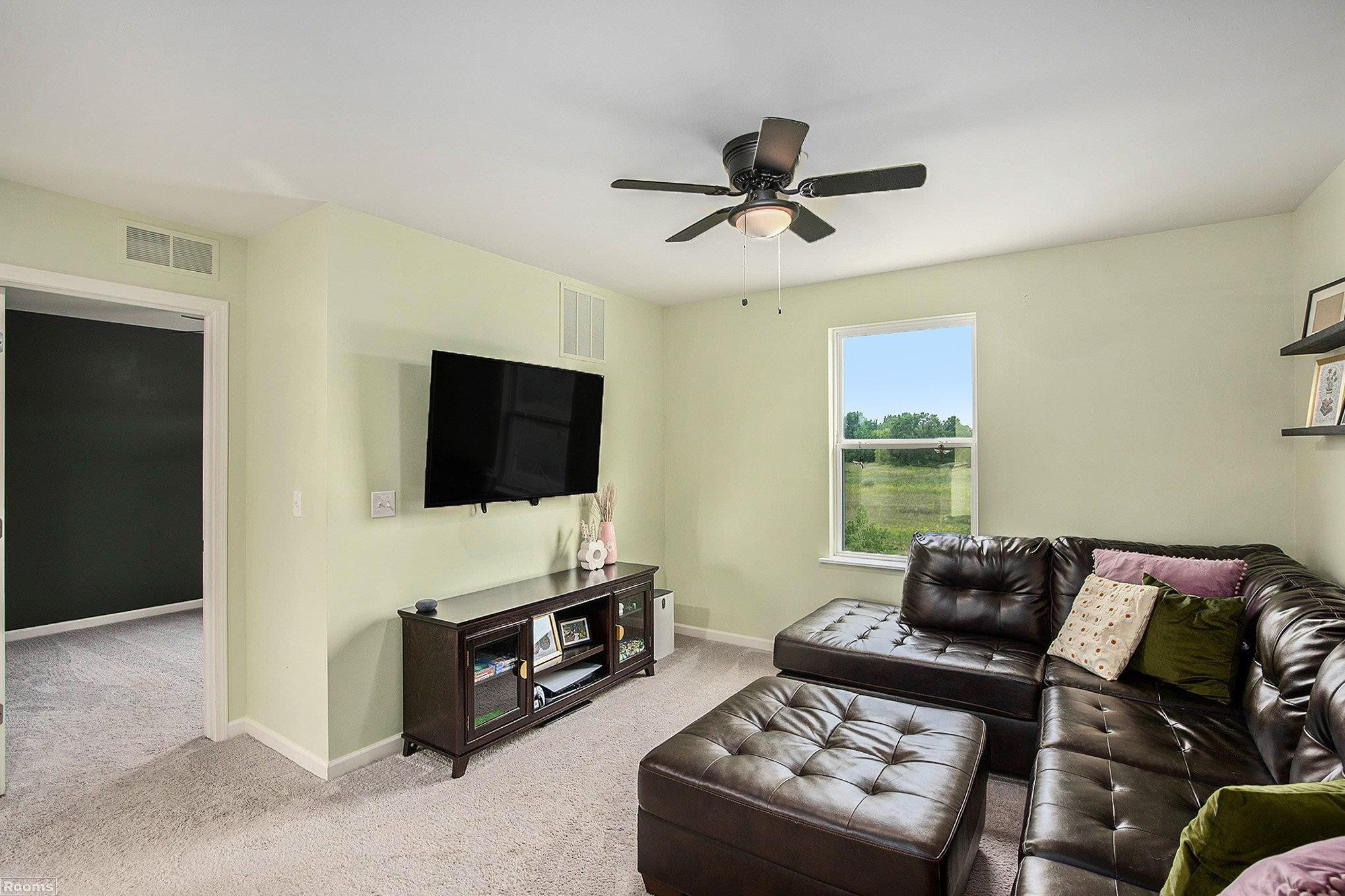 1636 Woodbridge Park Avenue, Lapeer, MI 48446 — Photo 17