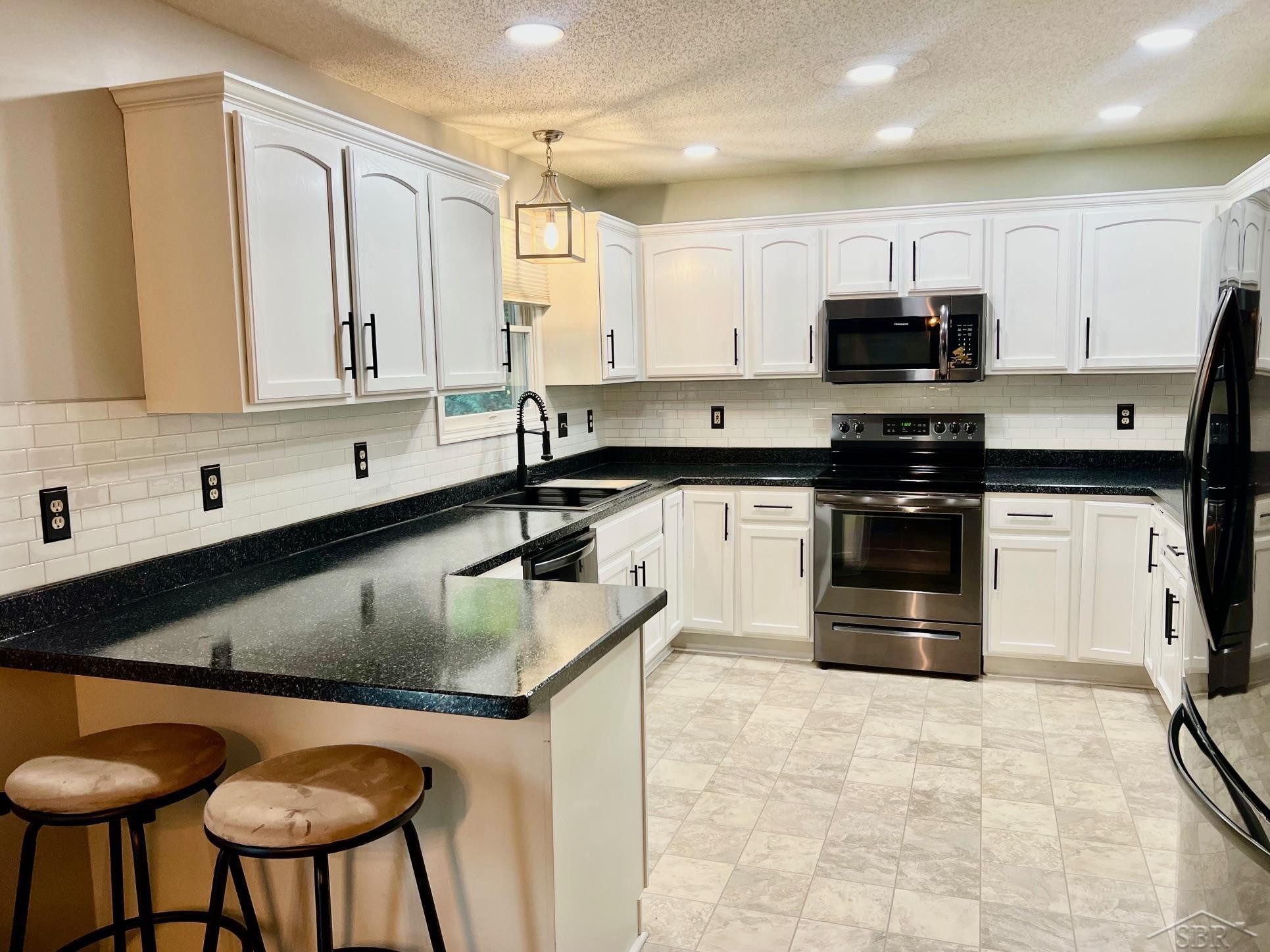 7850 Nutrush Drive, Freeland, MI 48623 — Photo 4