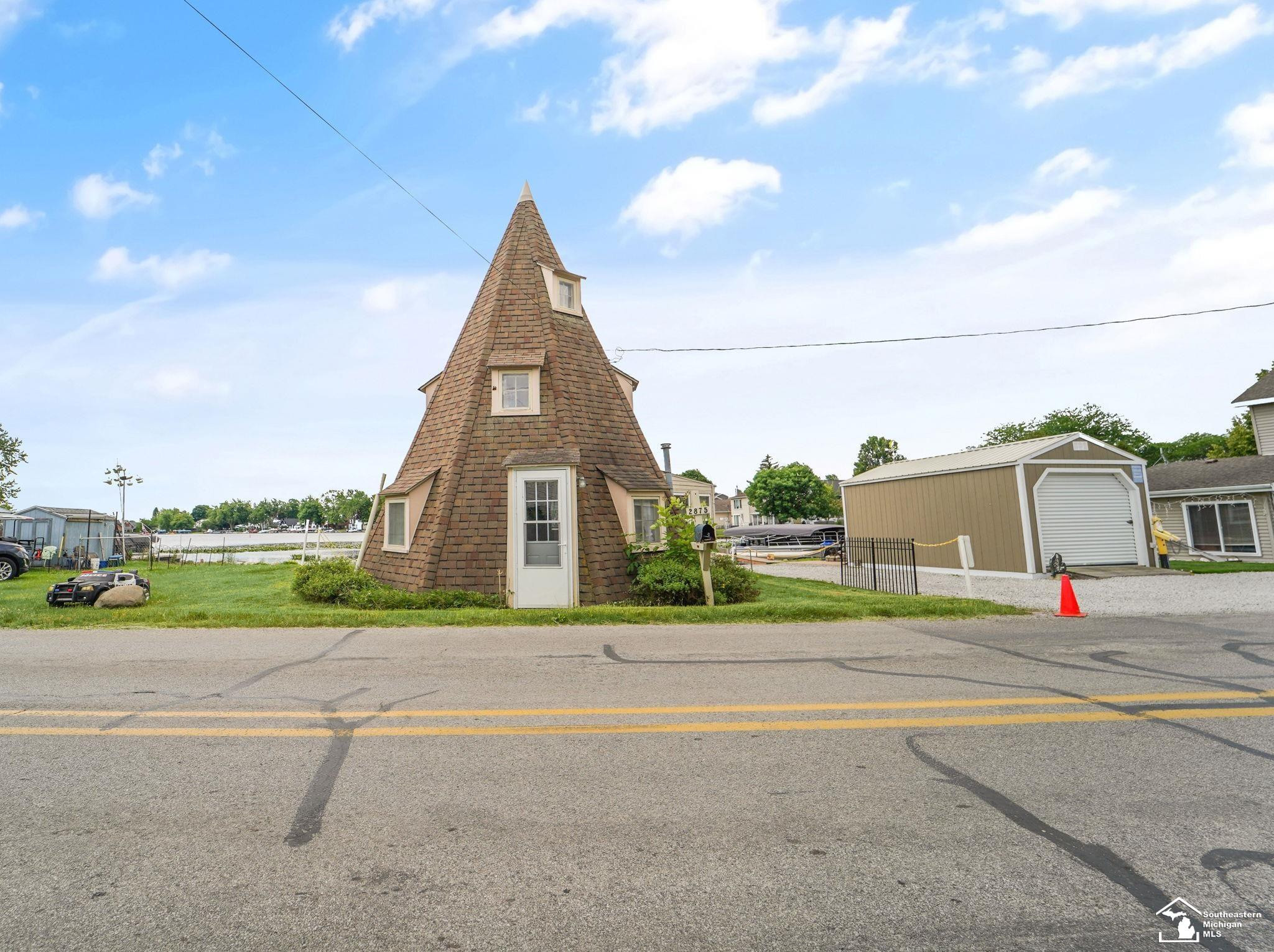 2875 Round Lake Highway, MI 49253 — Photo 4
