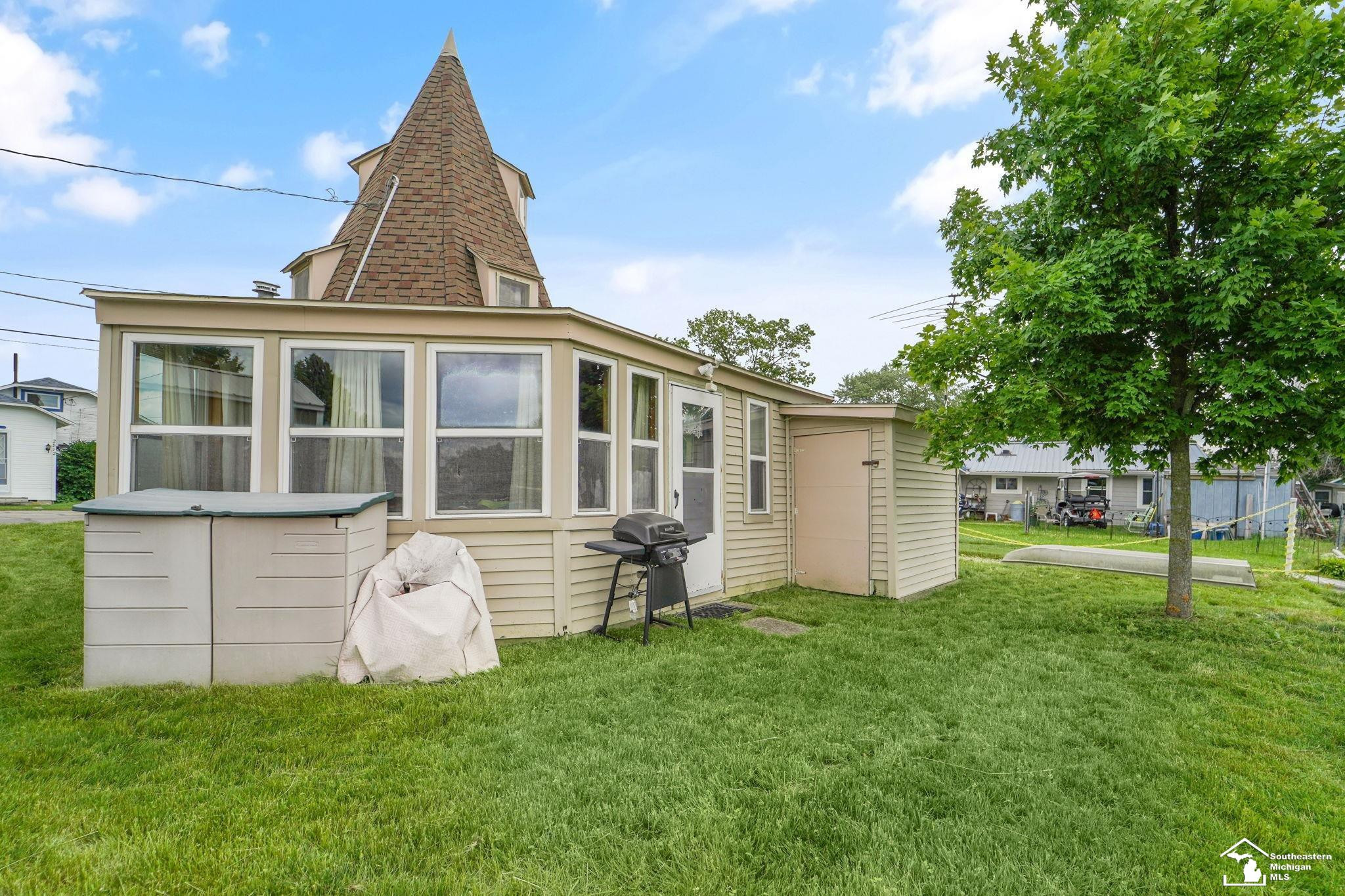 2875 Round Lake Highway, MI 49253 — Photo 30