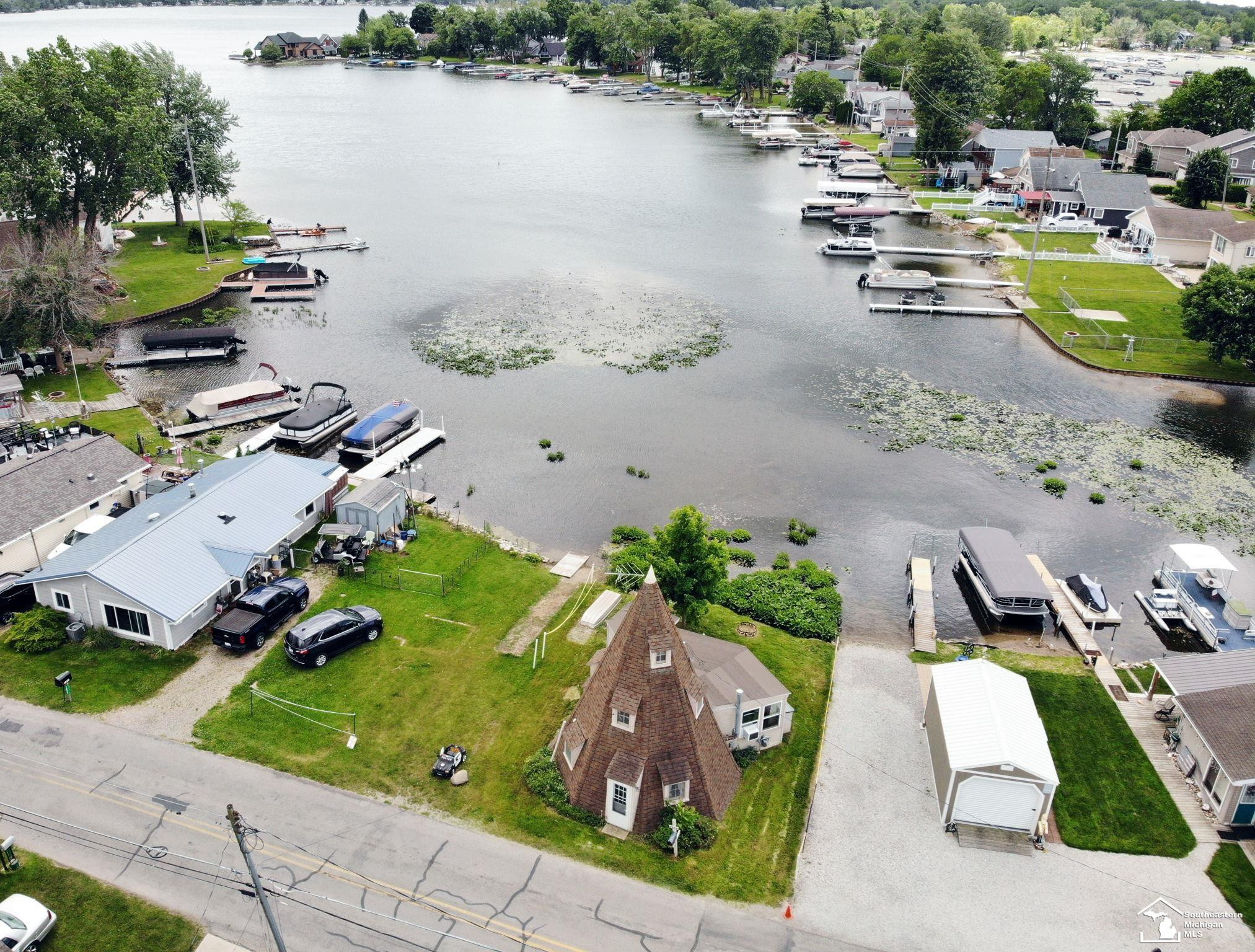 2875 Round Lake Highway, MI 49253 — Photo 37