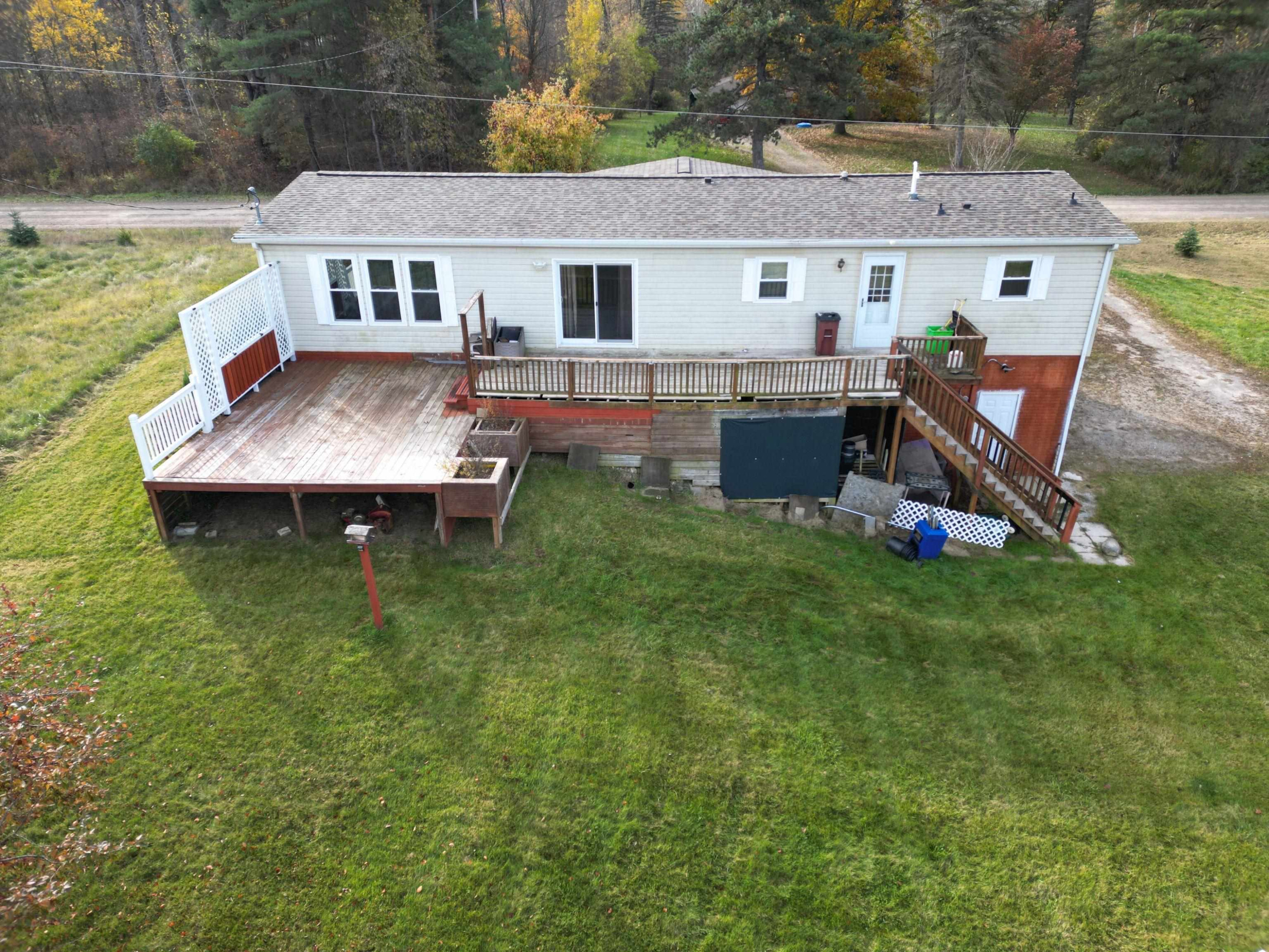 11397 Farrand Road, Otisville, MI 48463 — Photo 32
