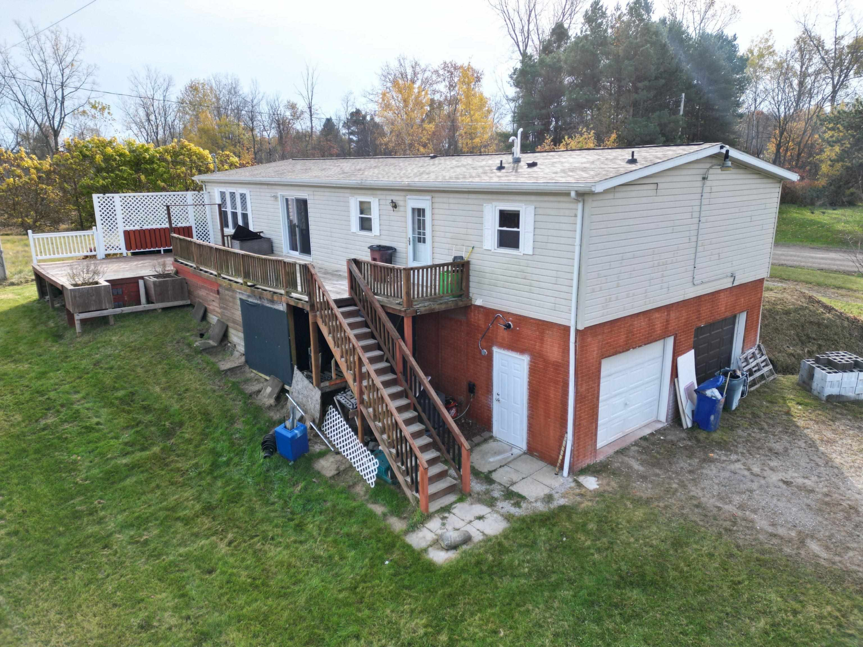 11397 Farrand Road, Otisville, MI 48463 — Photo 33