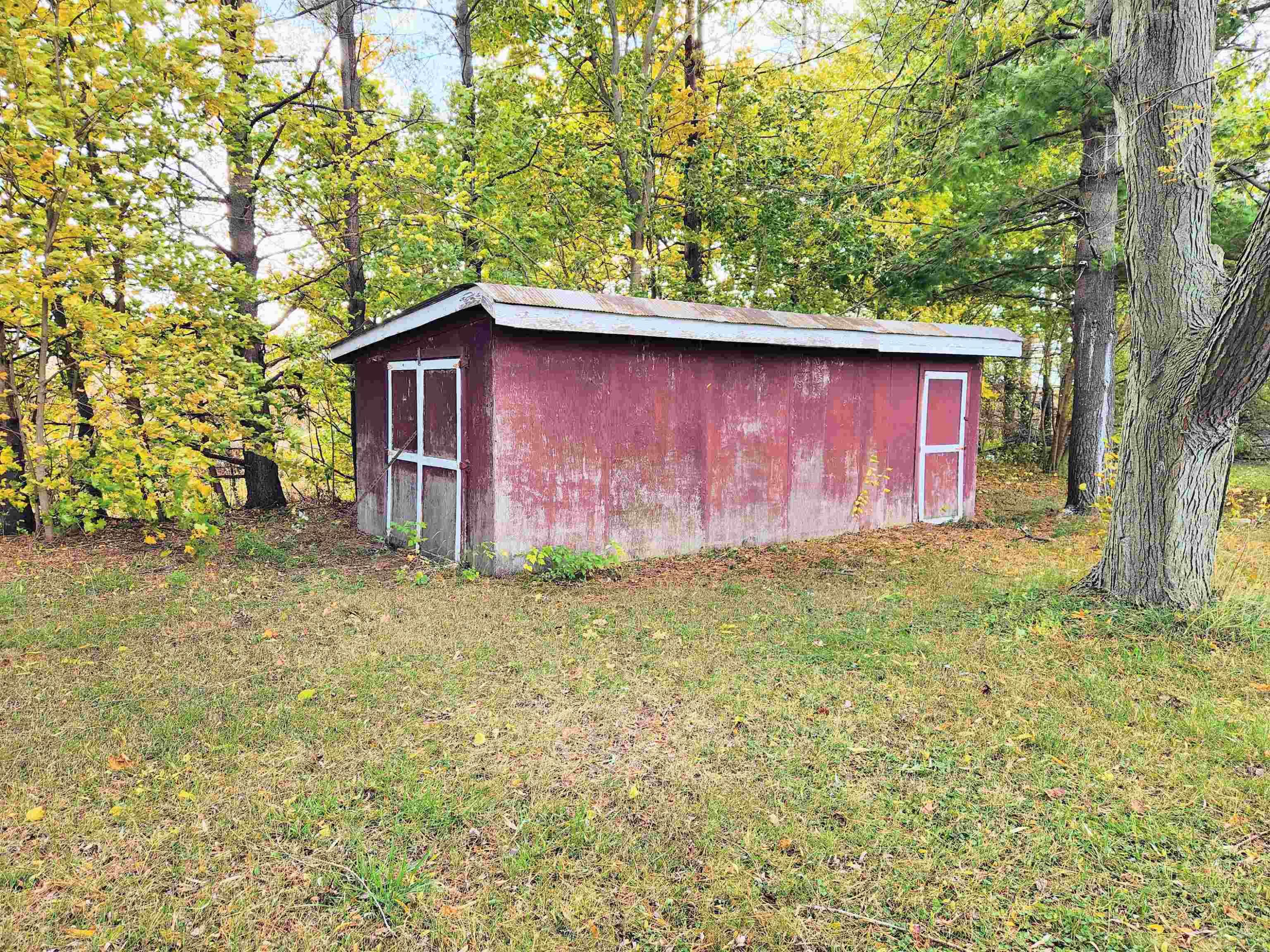 5735 W Freeland Road, Freeland, MI 48623 — Photo 15