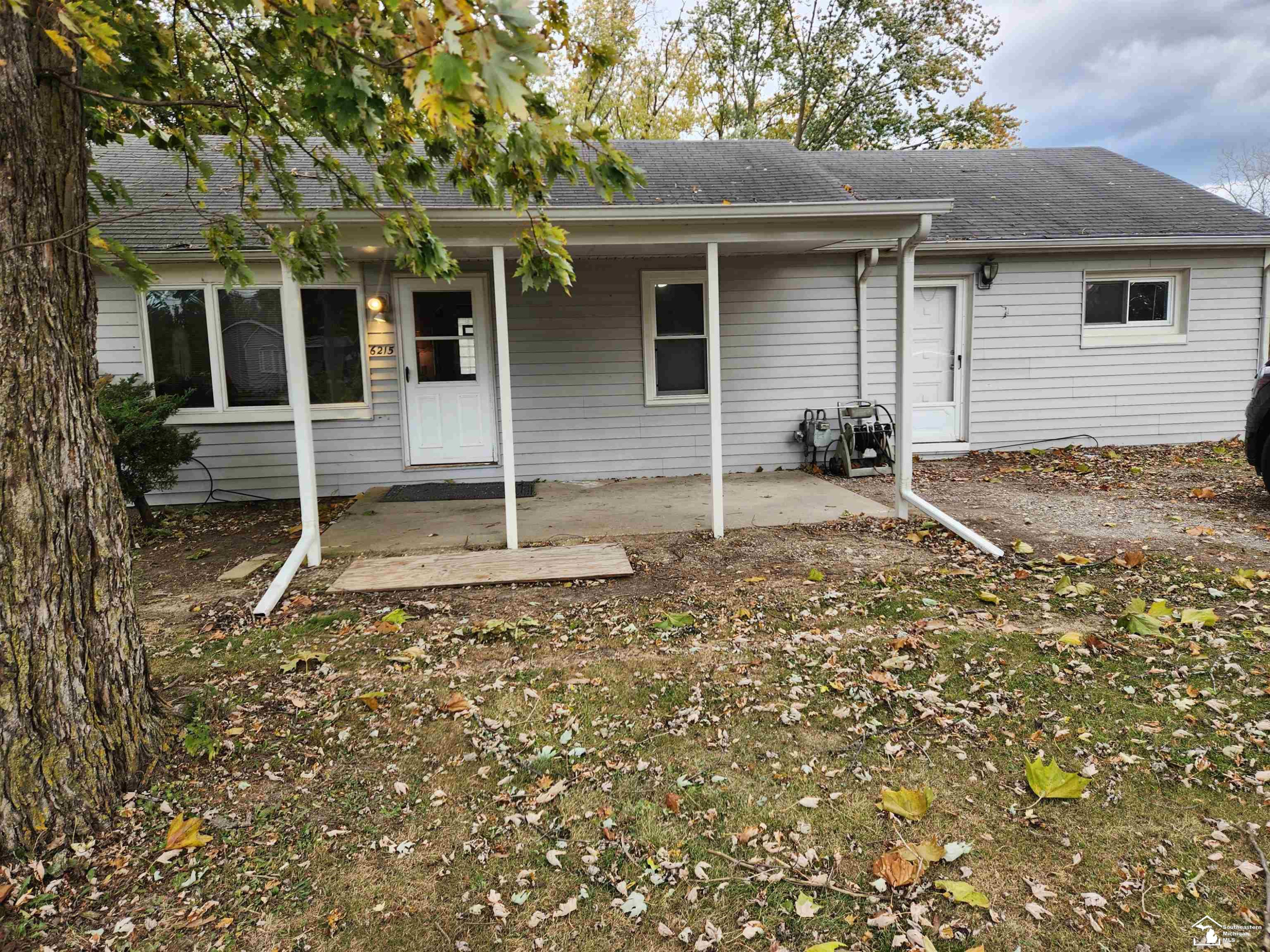 6215 Custer Avenue, MI — front exterior