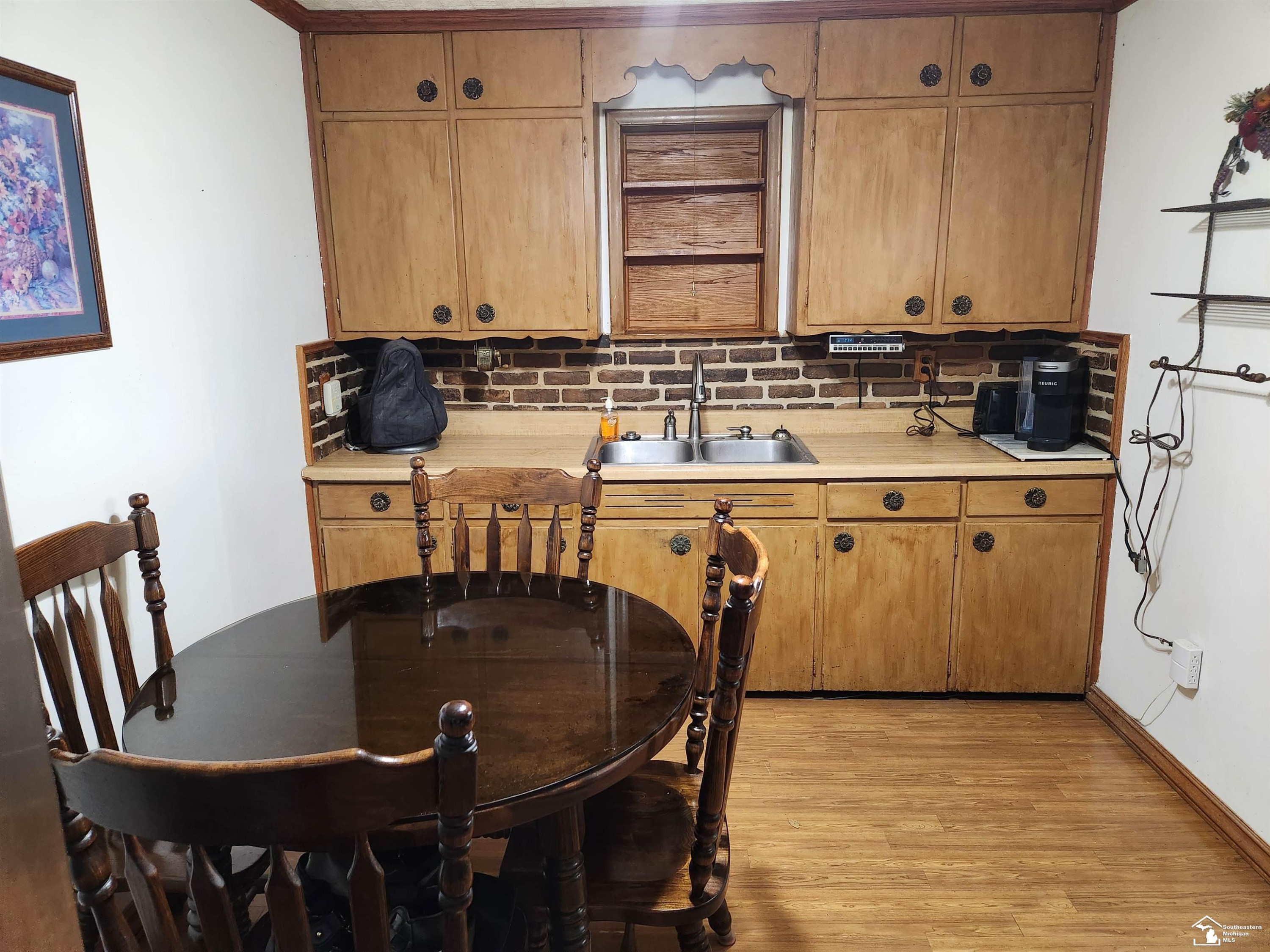 6215 Custer Avenue, MI — Photo 3