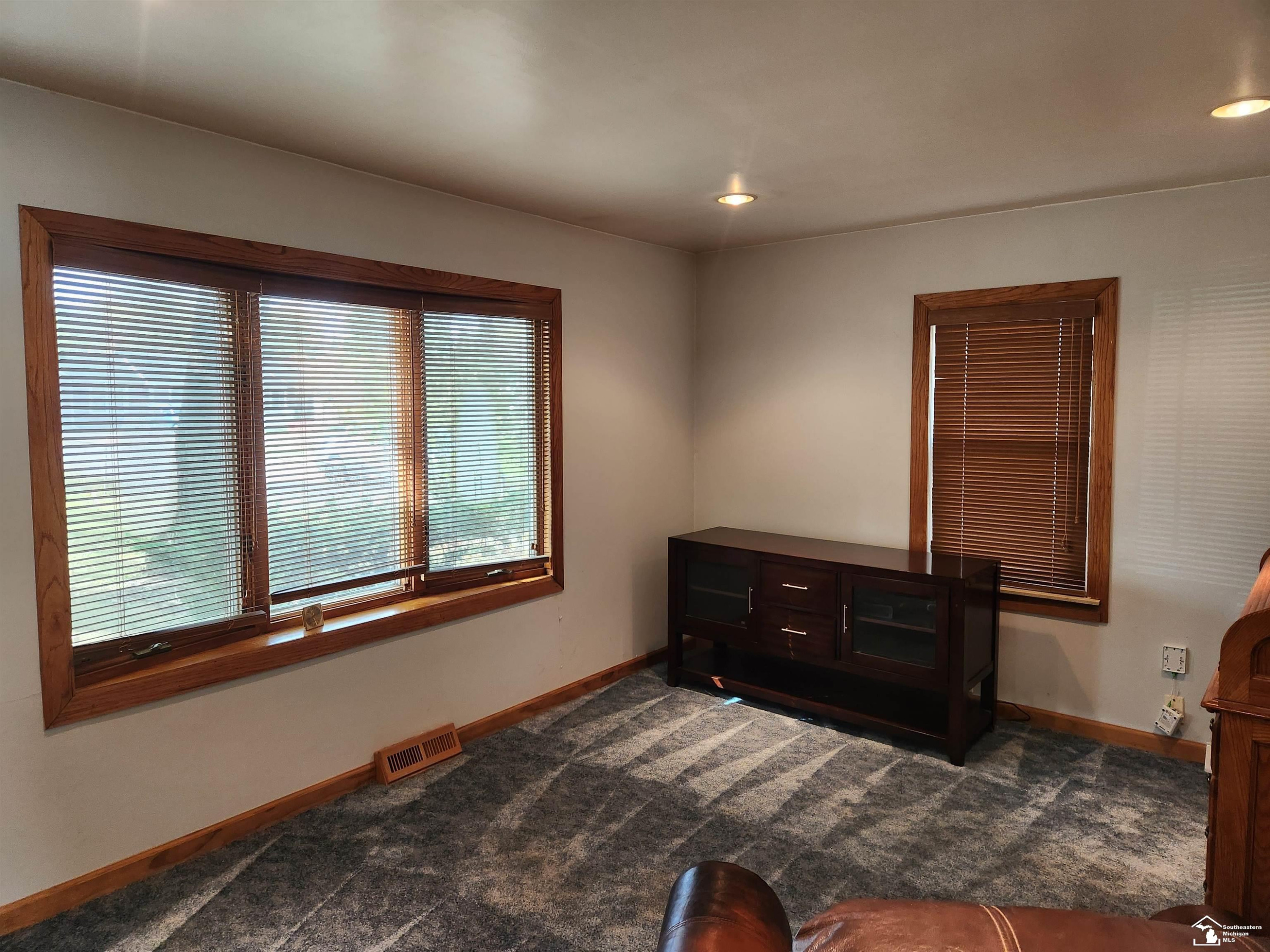 6215 Custer Avenue, MI — Photo 7