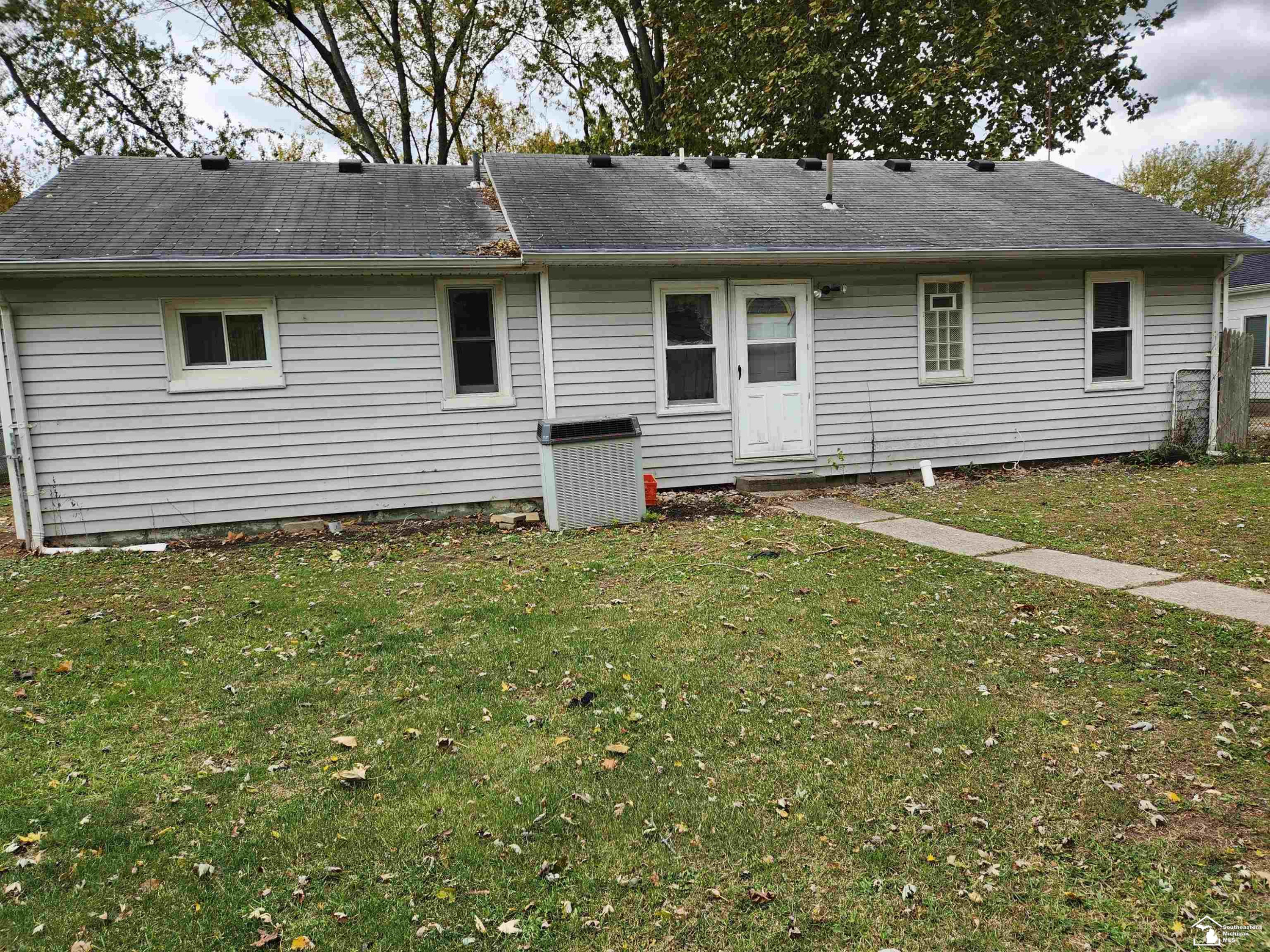 6215 Custer Avenue, MI — Photo 19