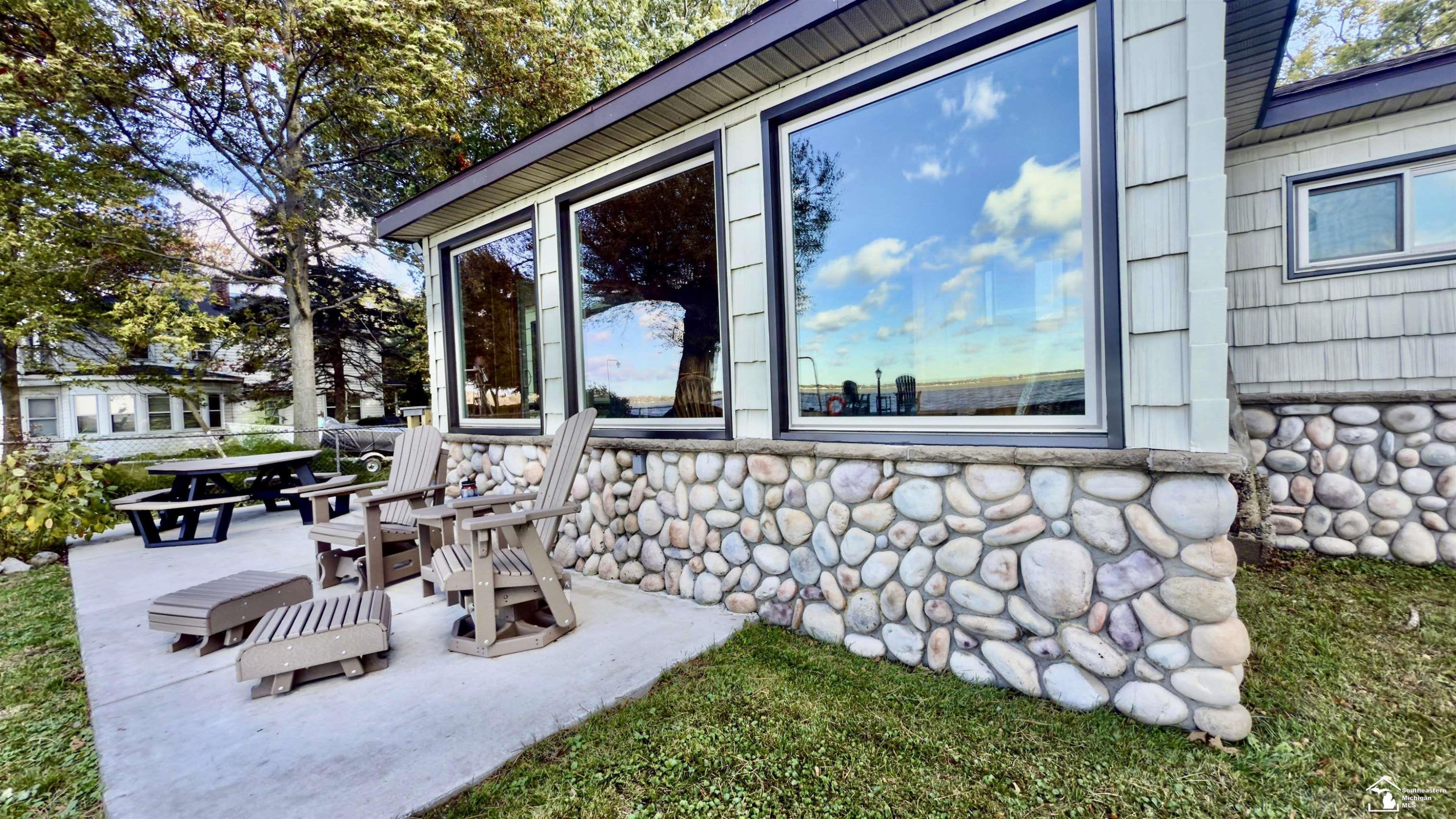 3515 Lakeshore Drive, Newport, MI 48166 — Photo 4