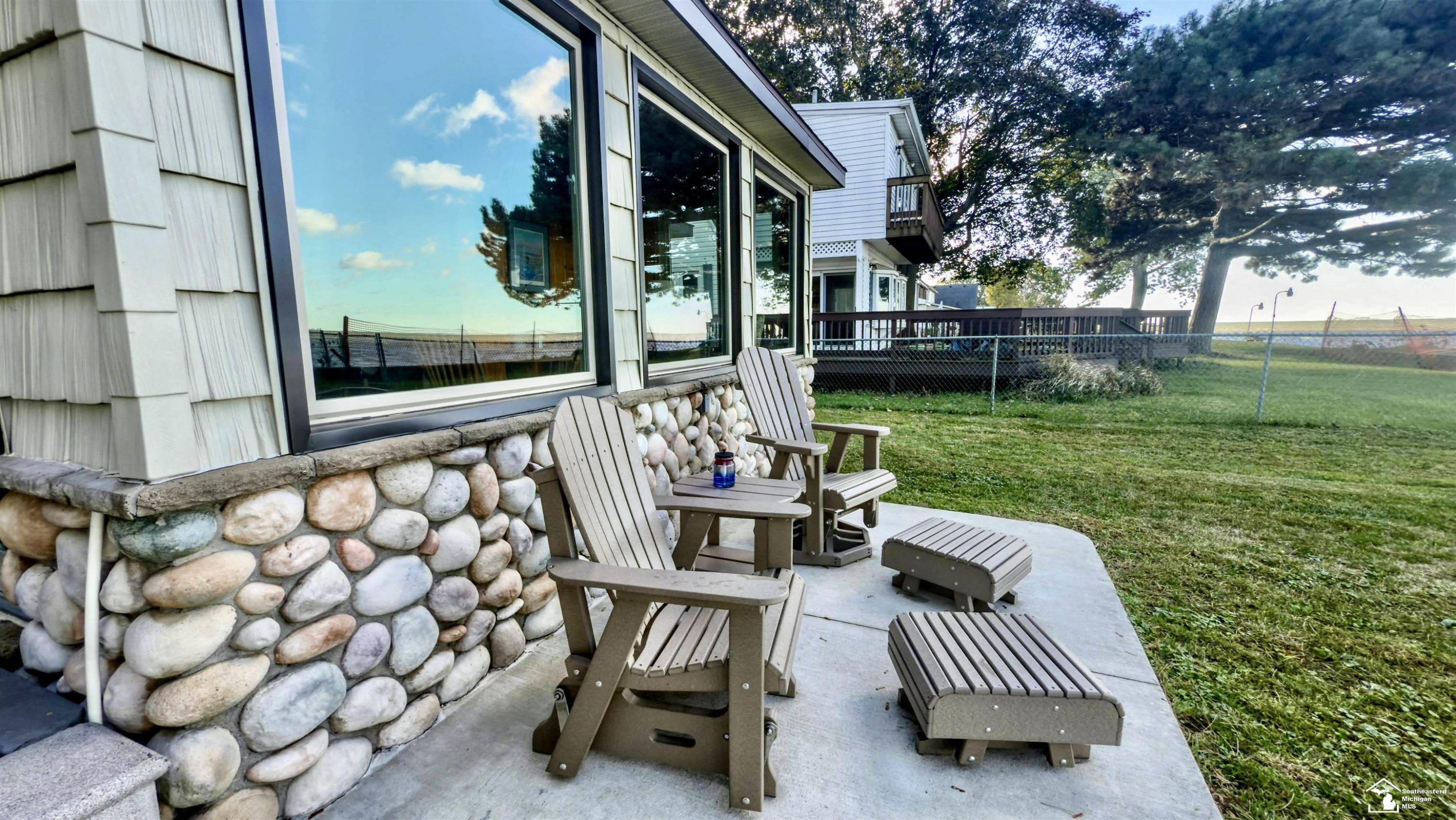 3515 Lakeshore Drive, Newport, MI 48166 — Photo 5
