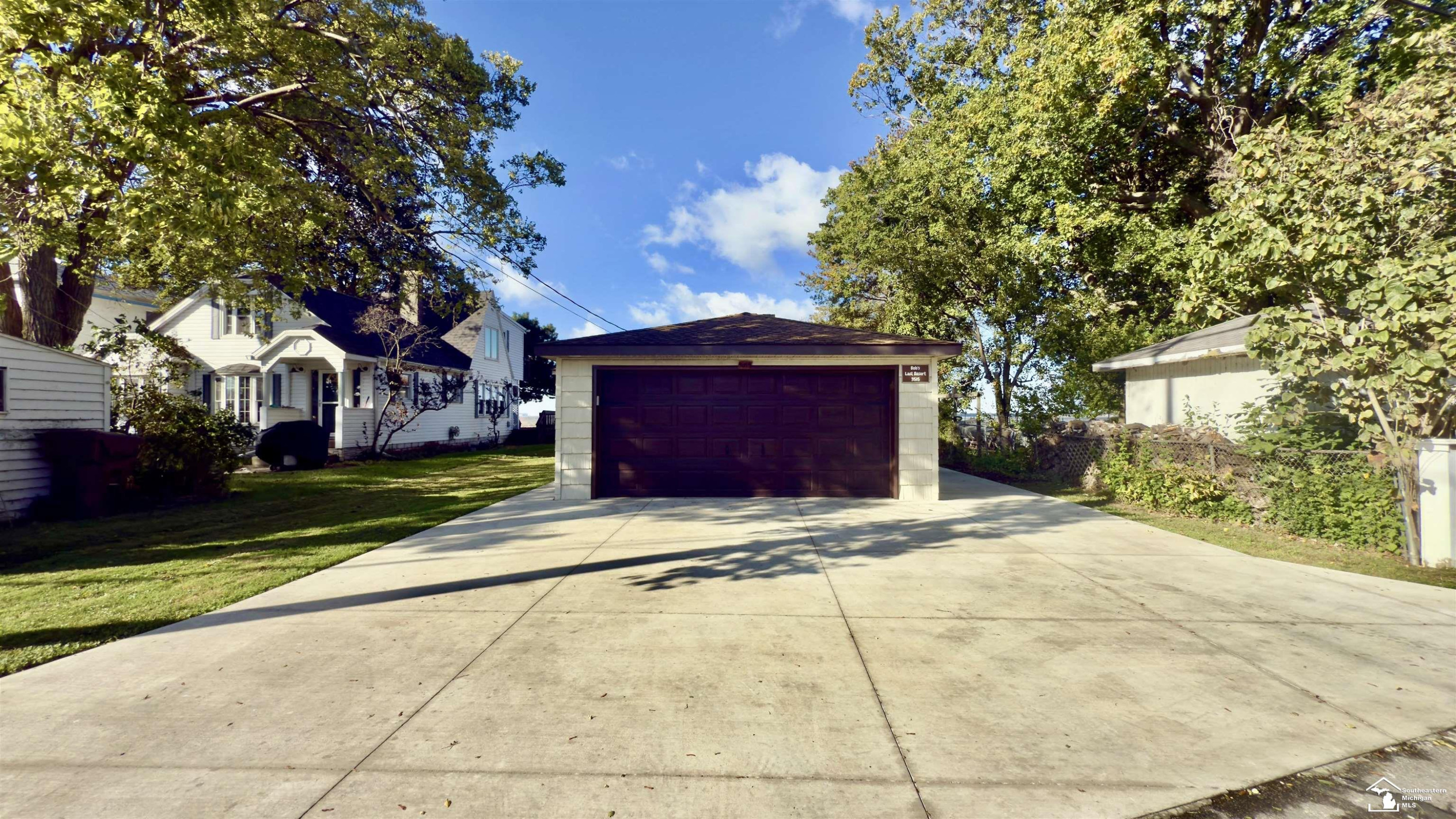 3515 Lakeshore Drive, Newport, MI 48166 — Photo 6