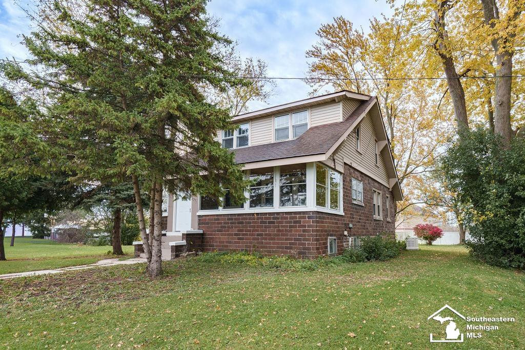 8258 N Dixie Highway, Newport, MI 48166 — Photo 2