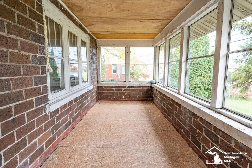 8258 N Dixie Highway, Newport, MI 48166 — Photo 3