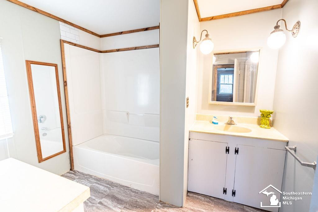 8258 N Dixie Highway, Newport, MI 48166 — Photo 13