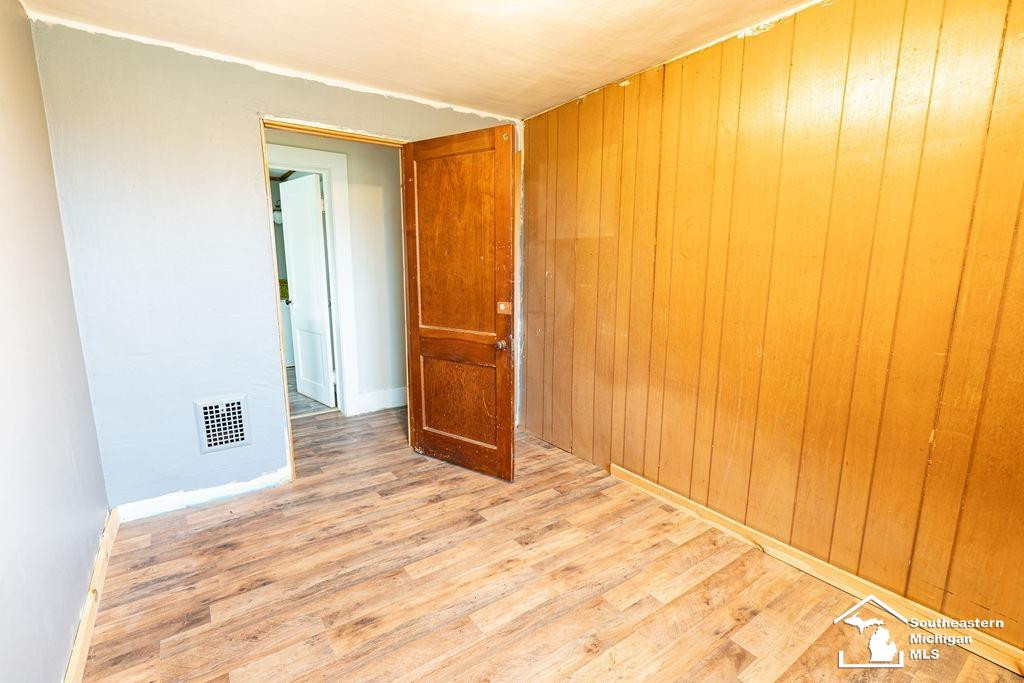 8258 N Dixie Highway, Newport, MI 48166 — Photo 16
