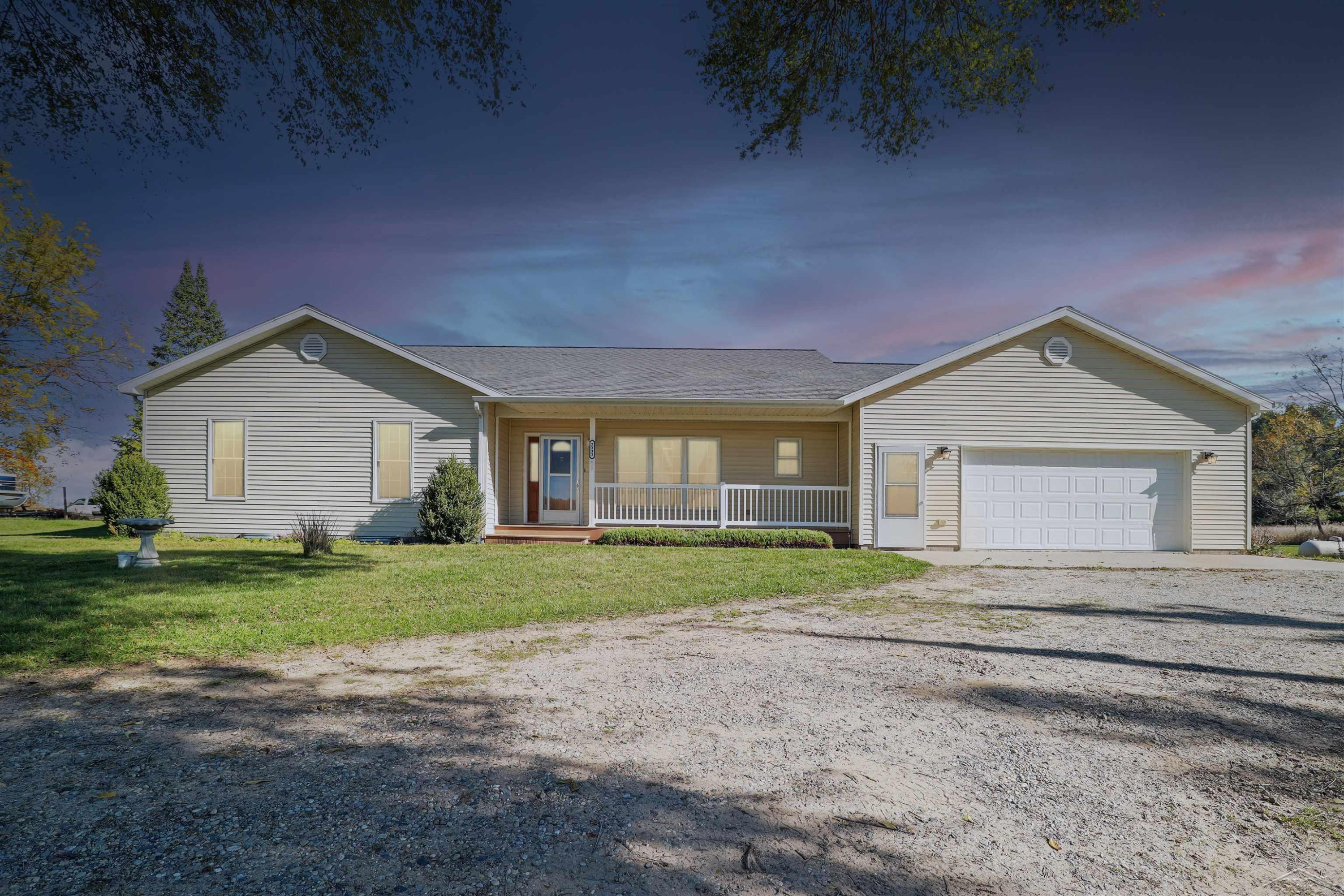 7333 S Shepherd Road, Shepherd, MI 48883 — front exterior
