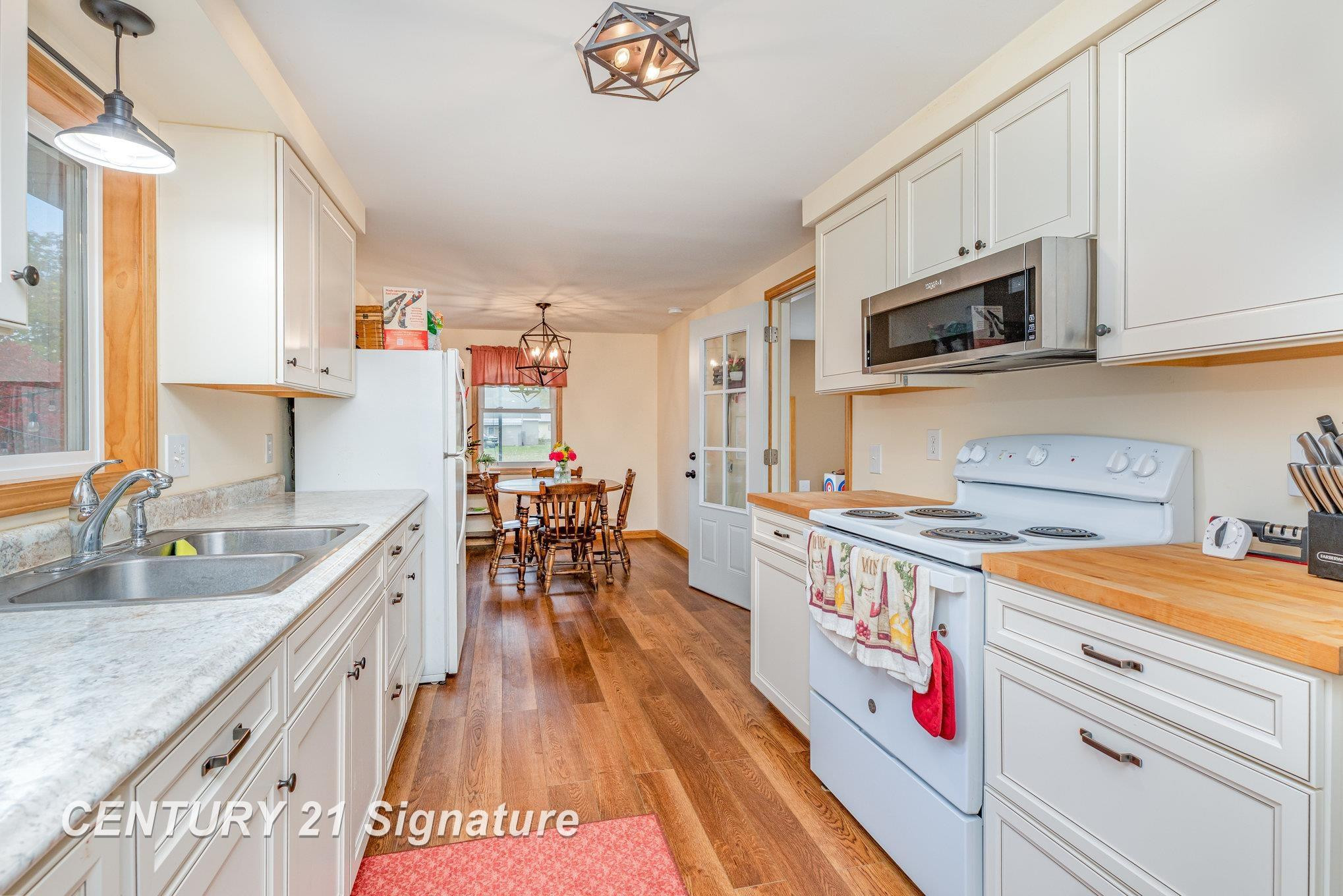 400 W Railway Street, Coleman, MI 48618 — Photo 6