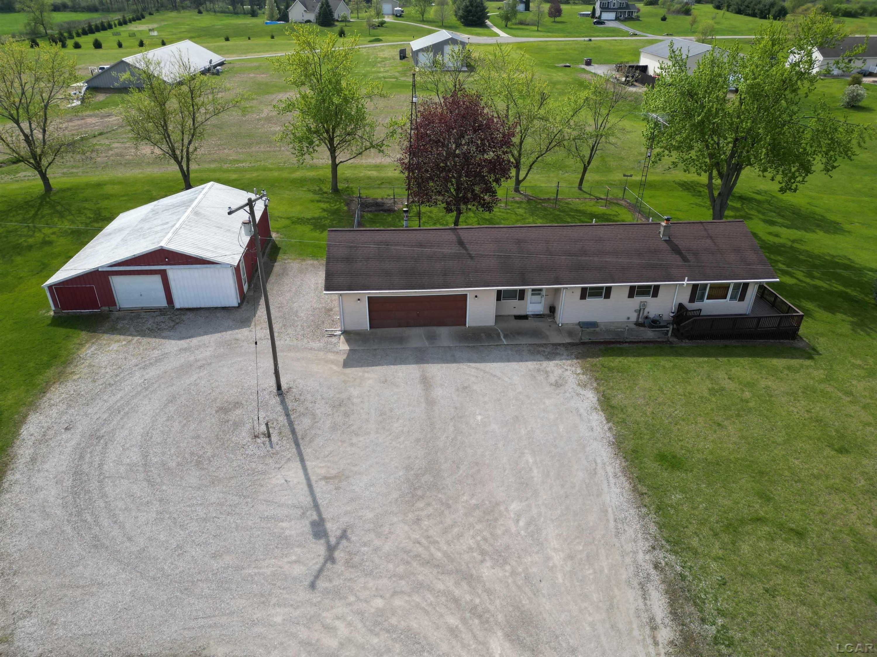 11800 N Adrian Hwy Highway, MI 49236 — Photo 27