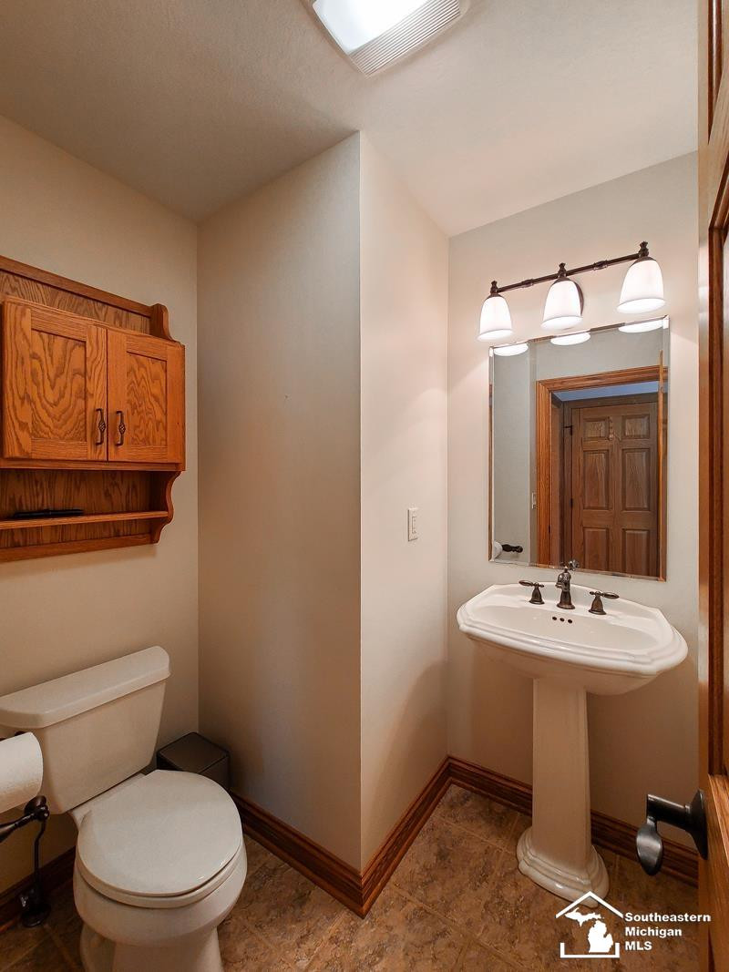 3026 W Stein Road, La Salle, MI — Photo 11