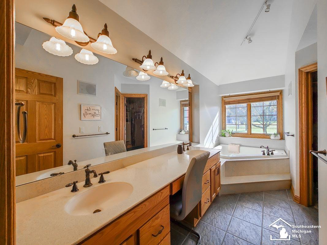 3026 W Stein Road, La Salle, MI — Photo 18